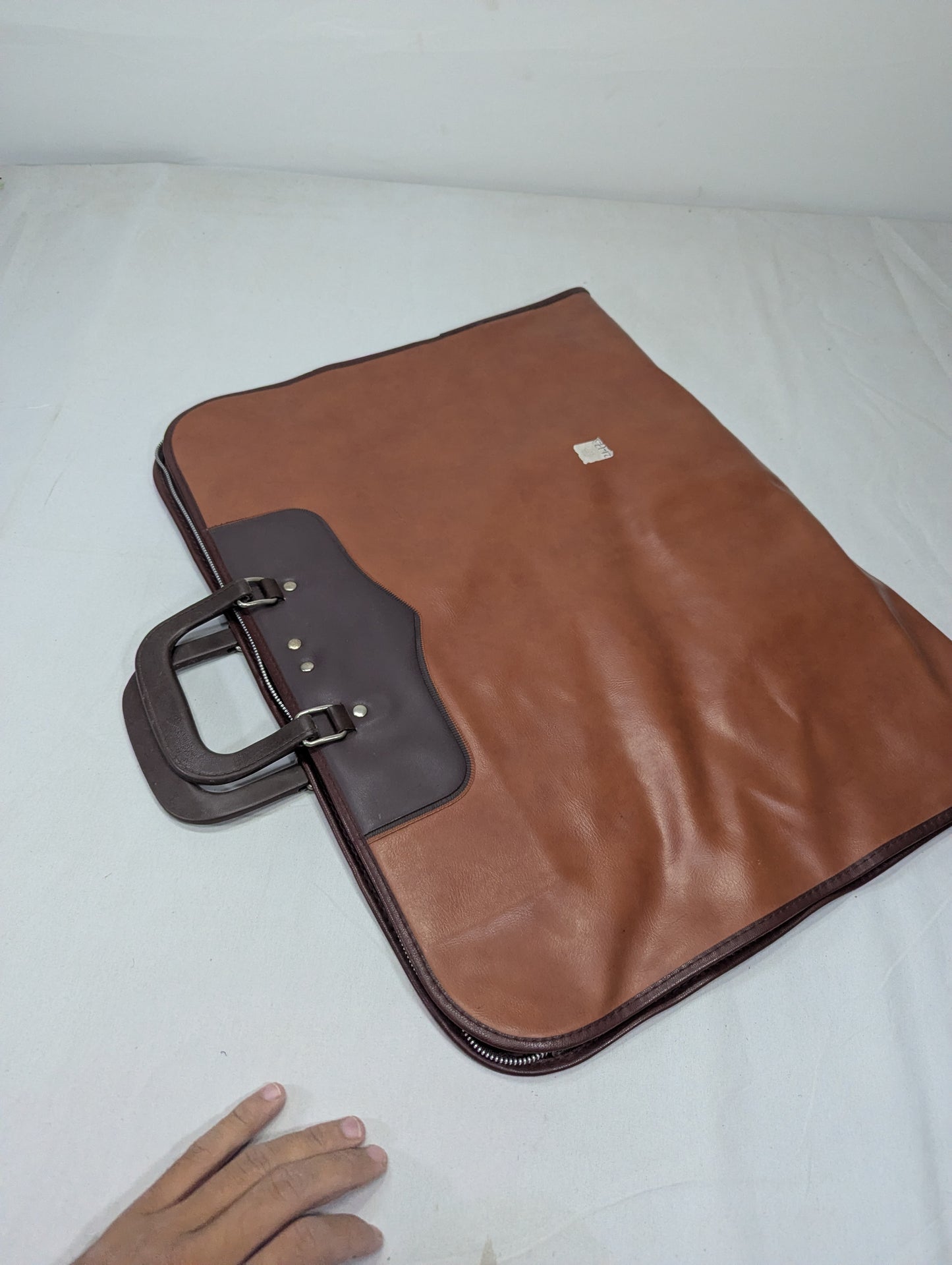 suit Title will update soon