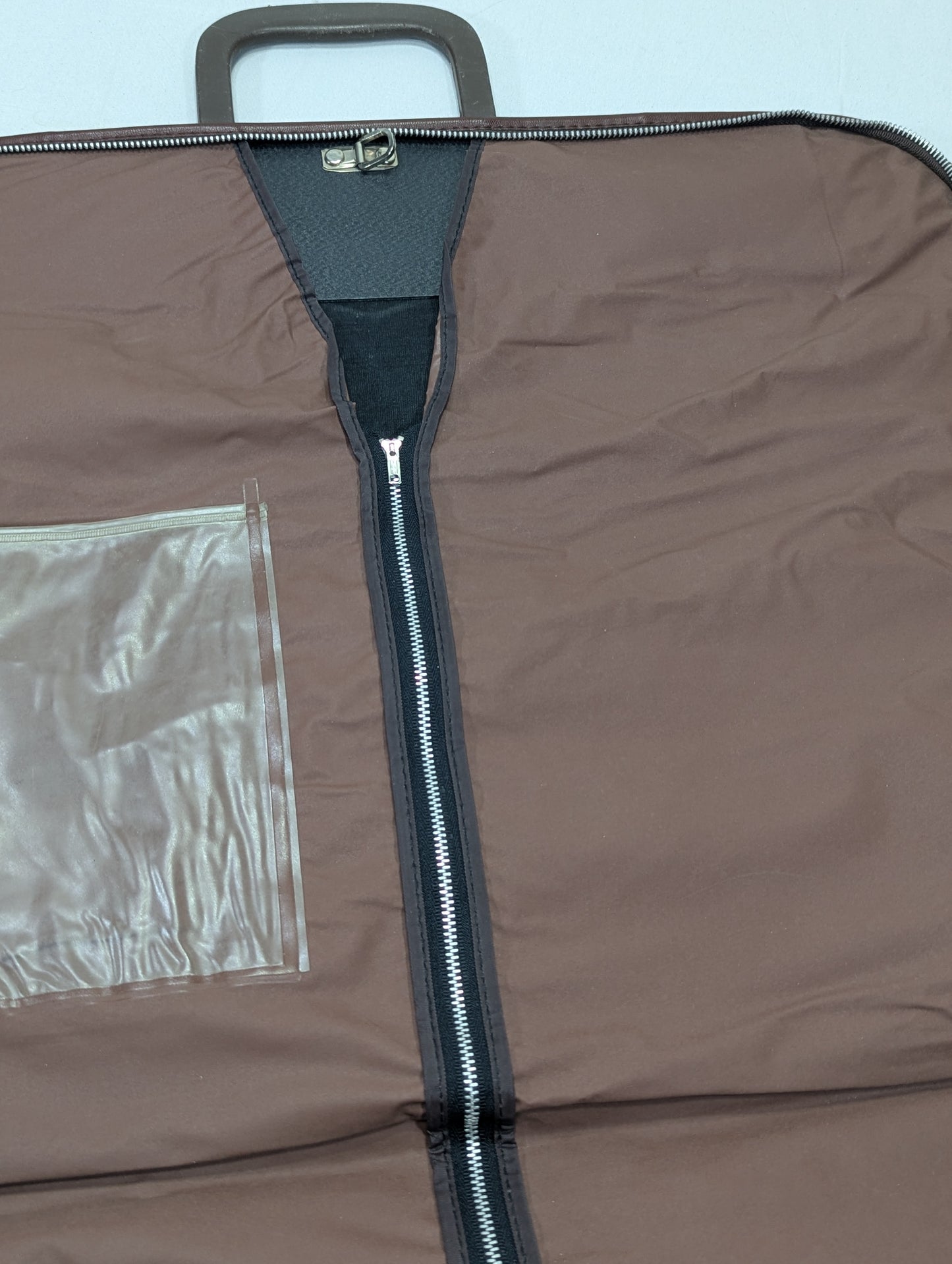 suit Title will update soon