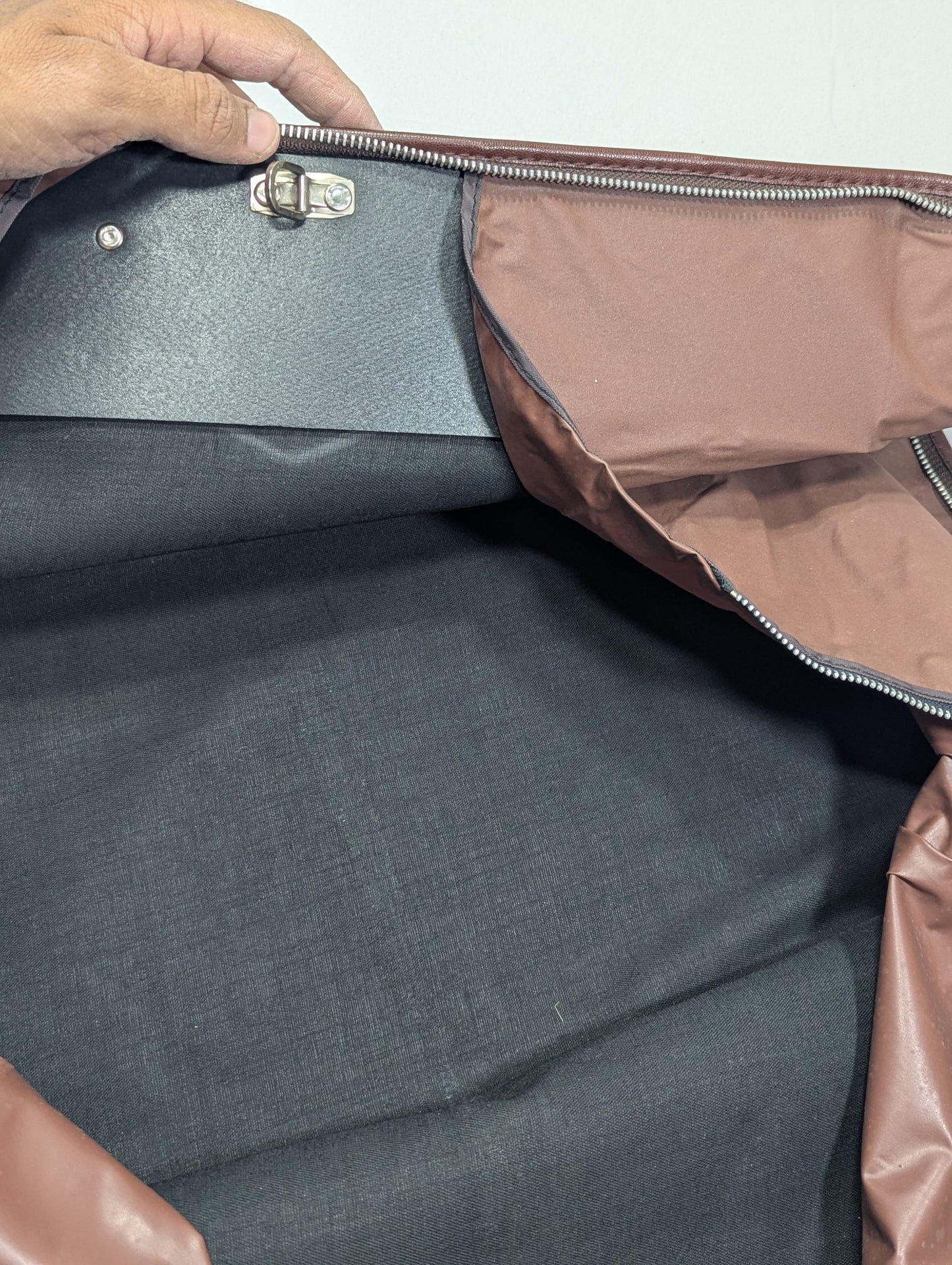 suit Title will update soon