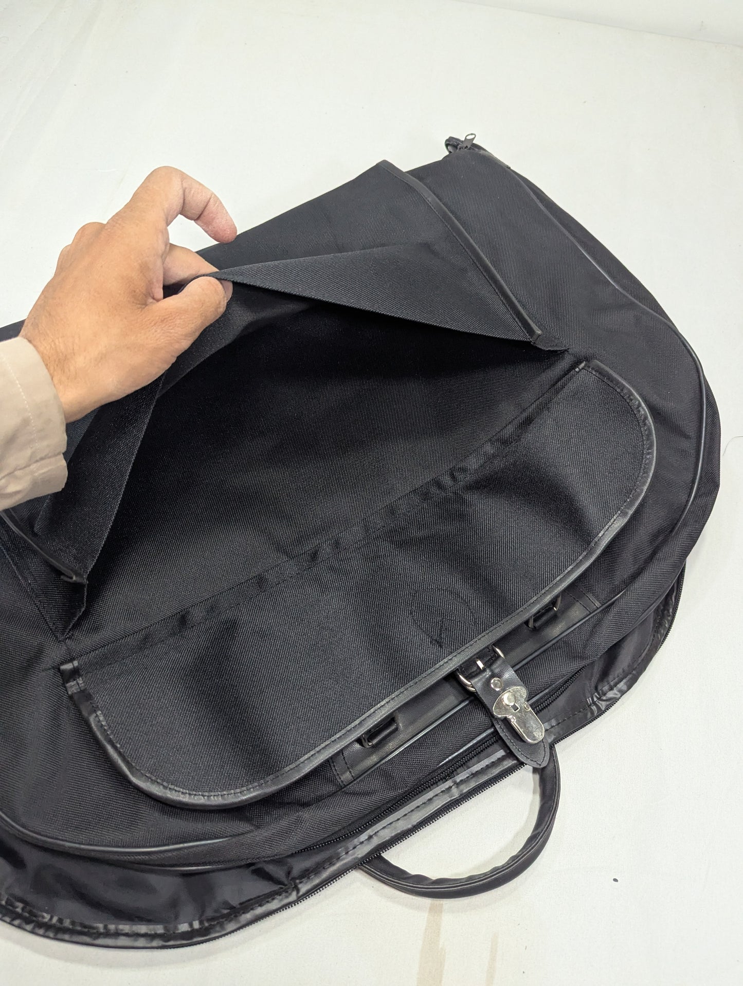 suit Title will update soon