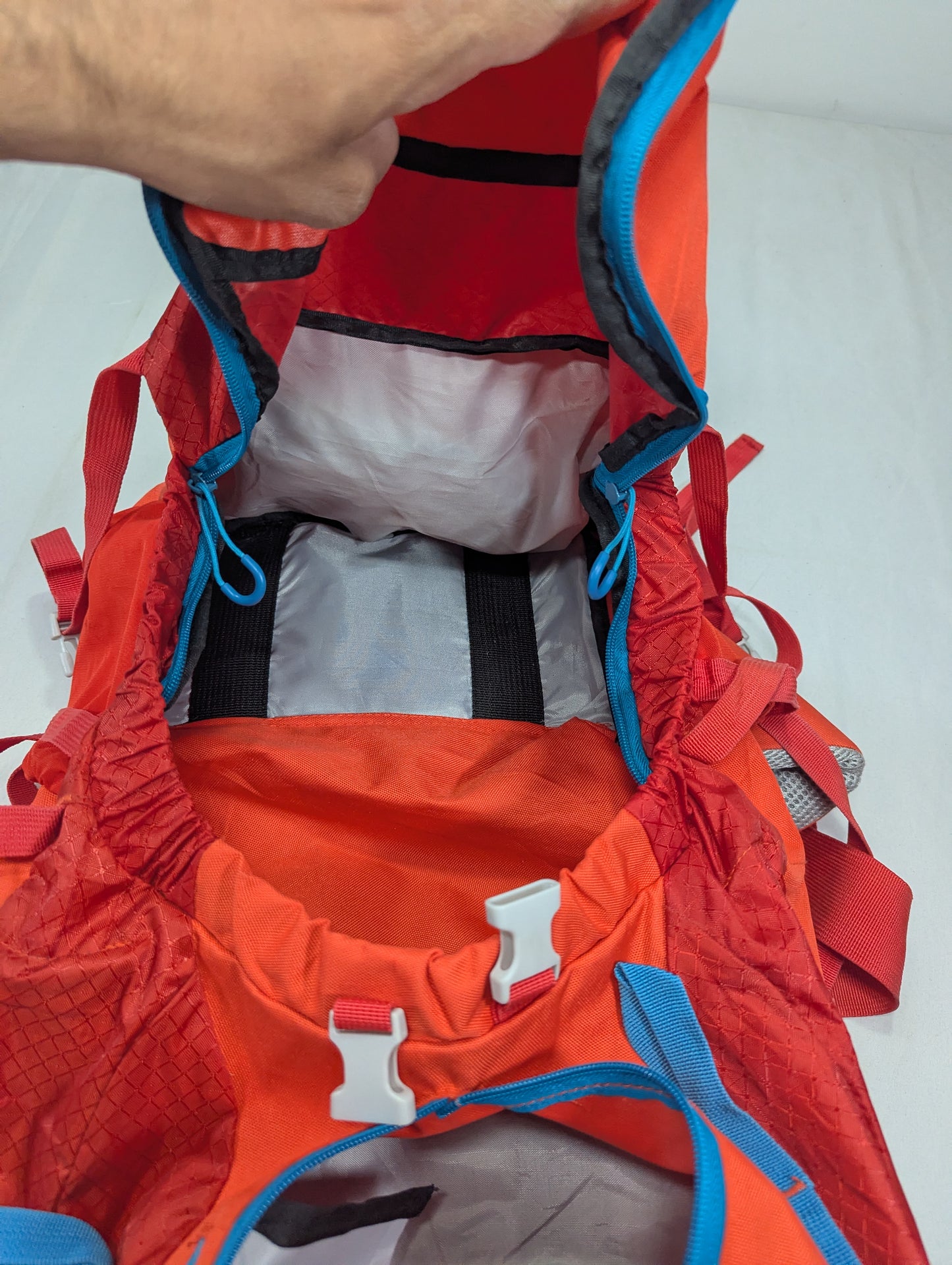 hiking Title will update soon