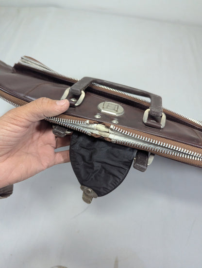 suit Title will update soon