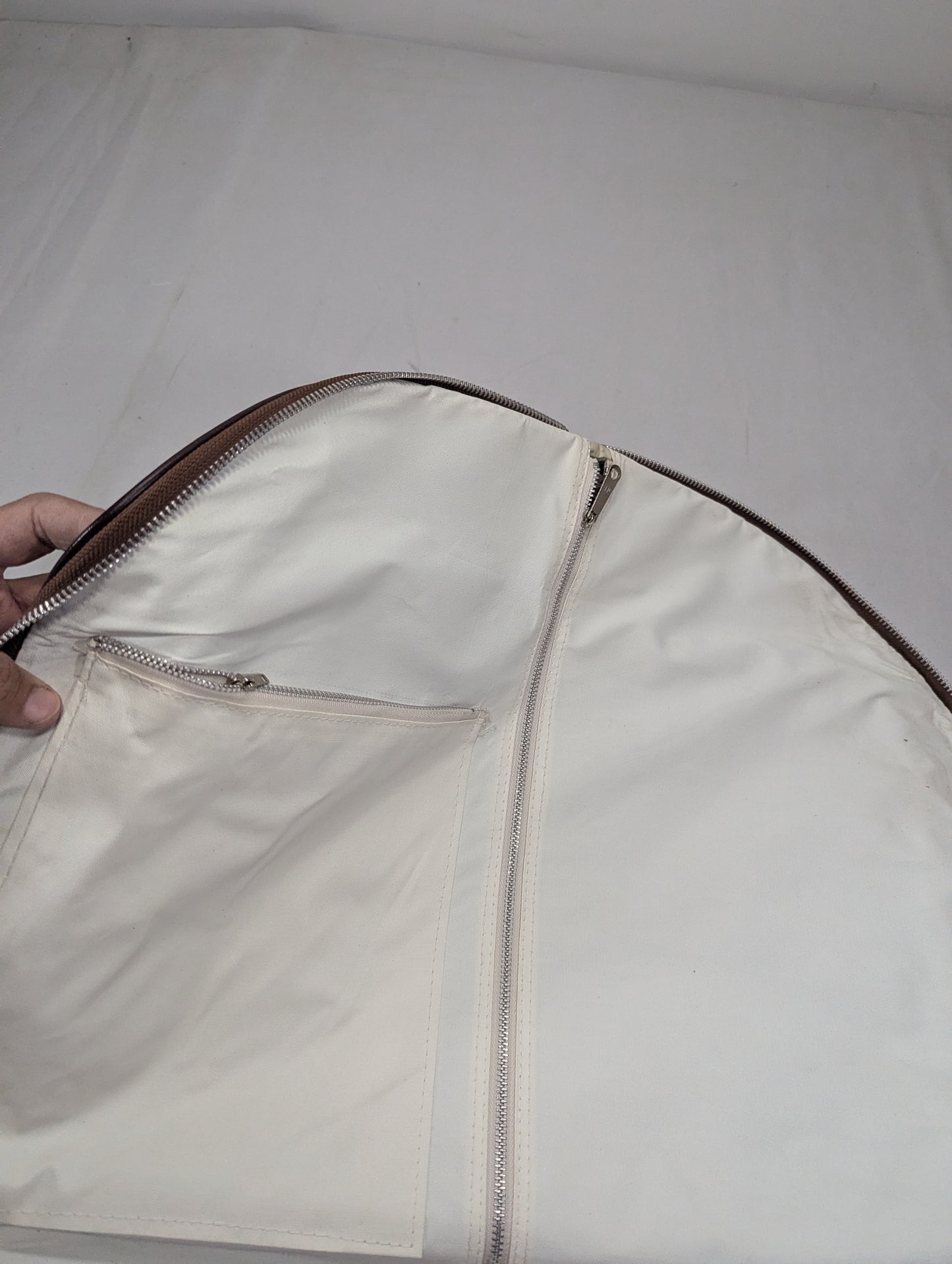 suit Title will update soon