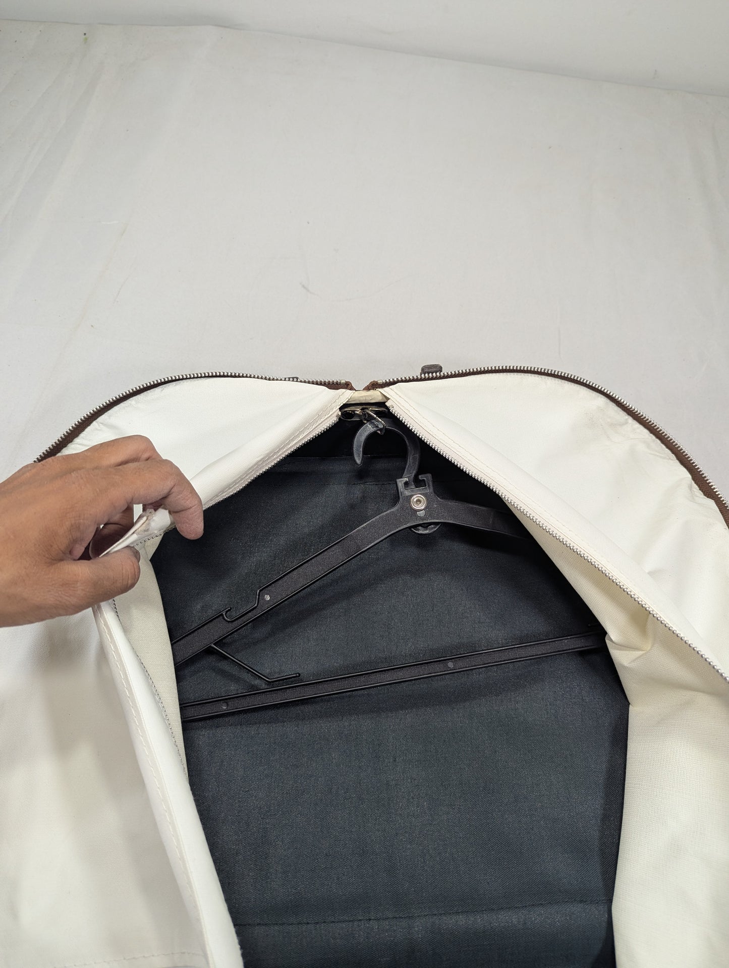 suit Title will update soon