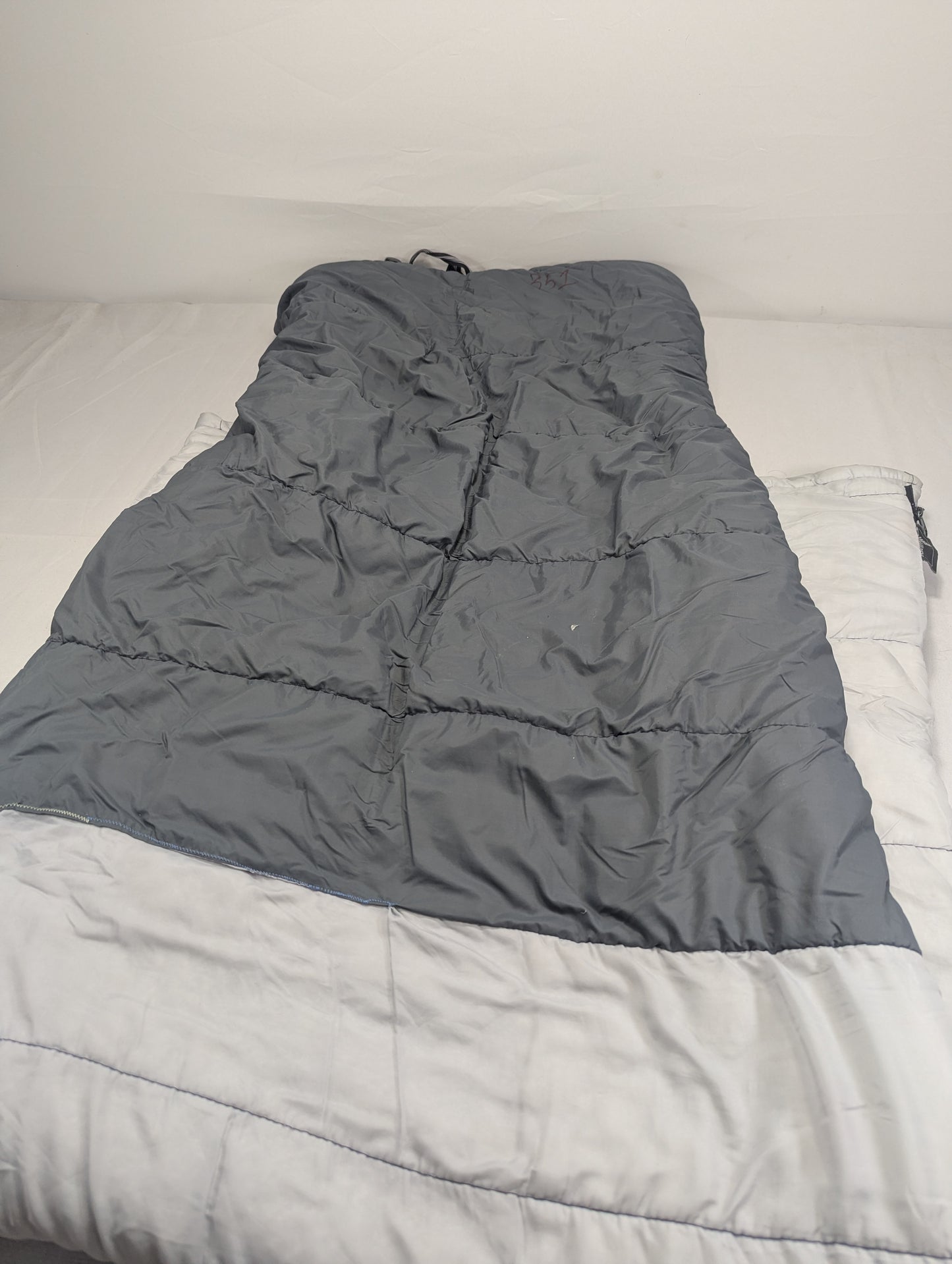USA lot sleeping bag Sb351