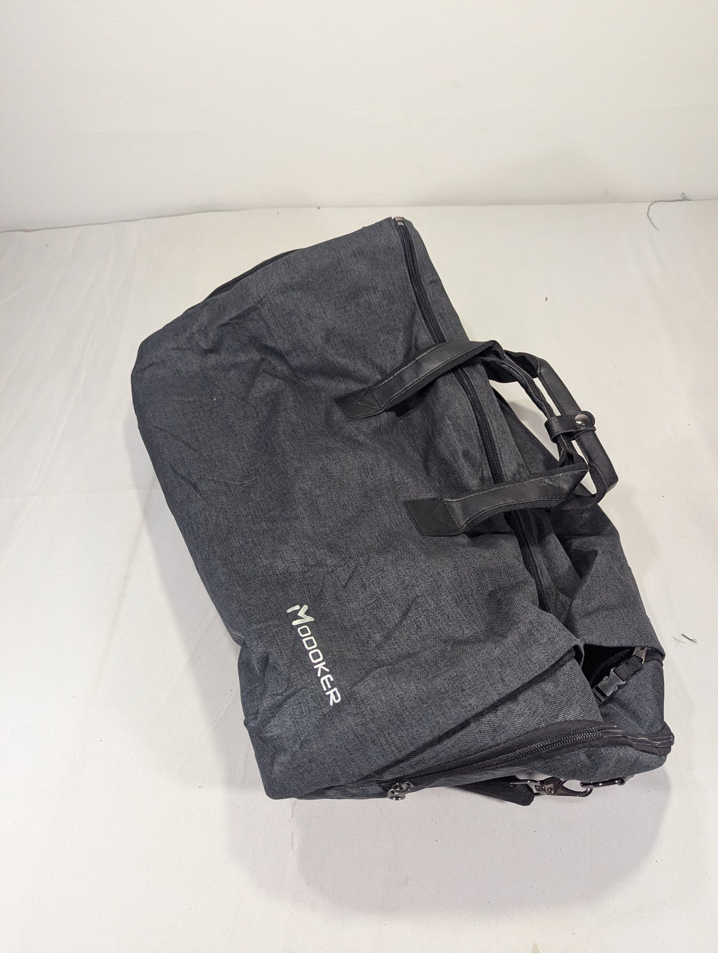 MODOKER Suit bag cover Title will update soon