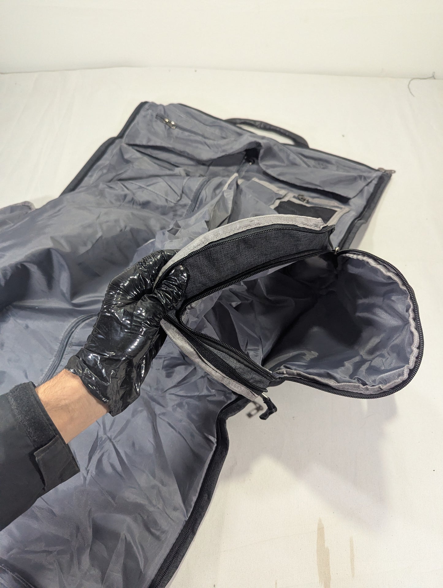 MODOKER Suit bag cover Title will update soon