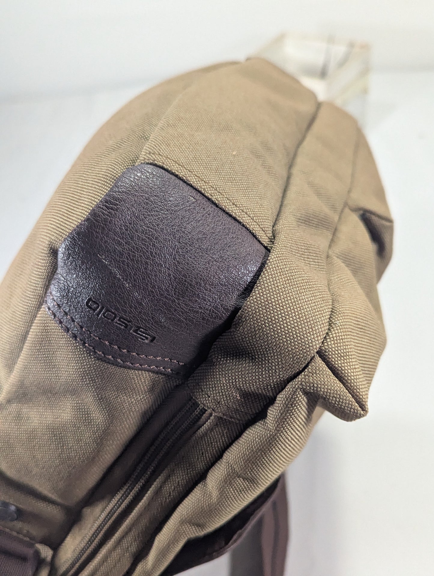 Solo brand Title will update soon