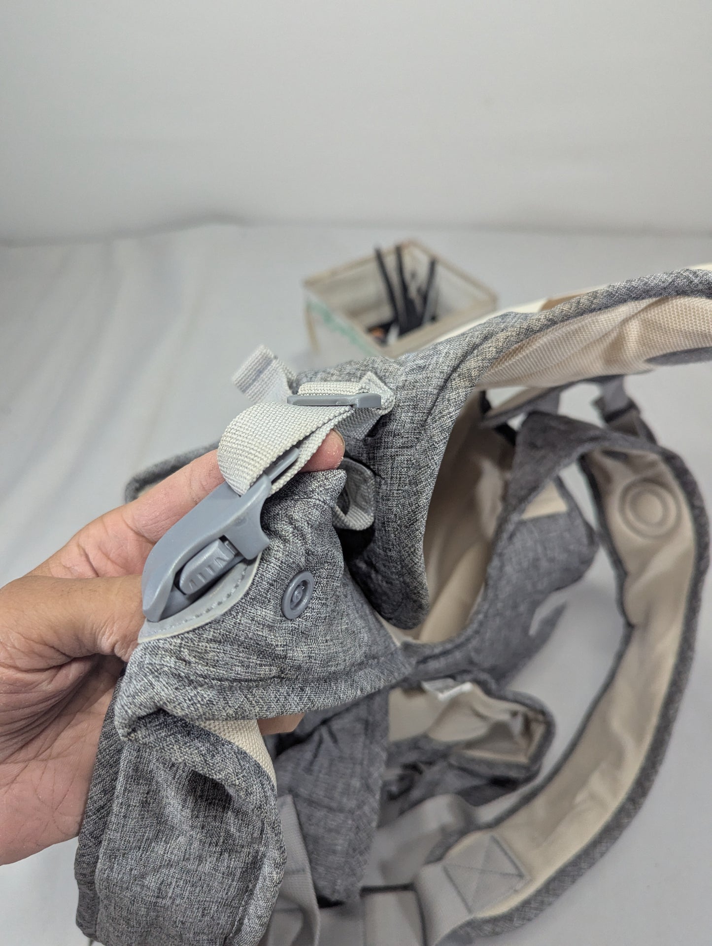 Baby belt Title will update soon