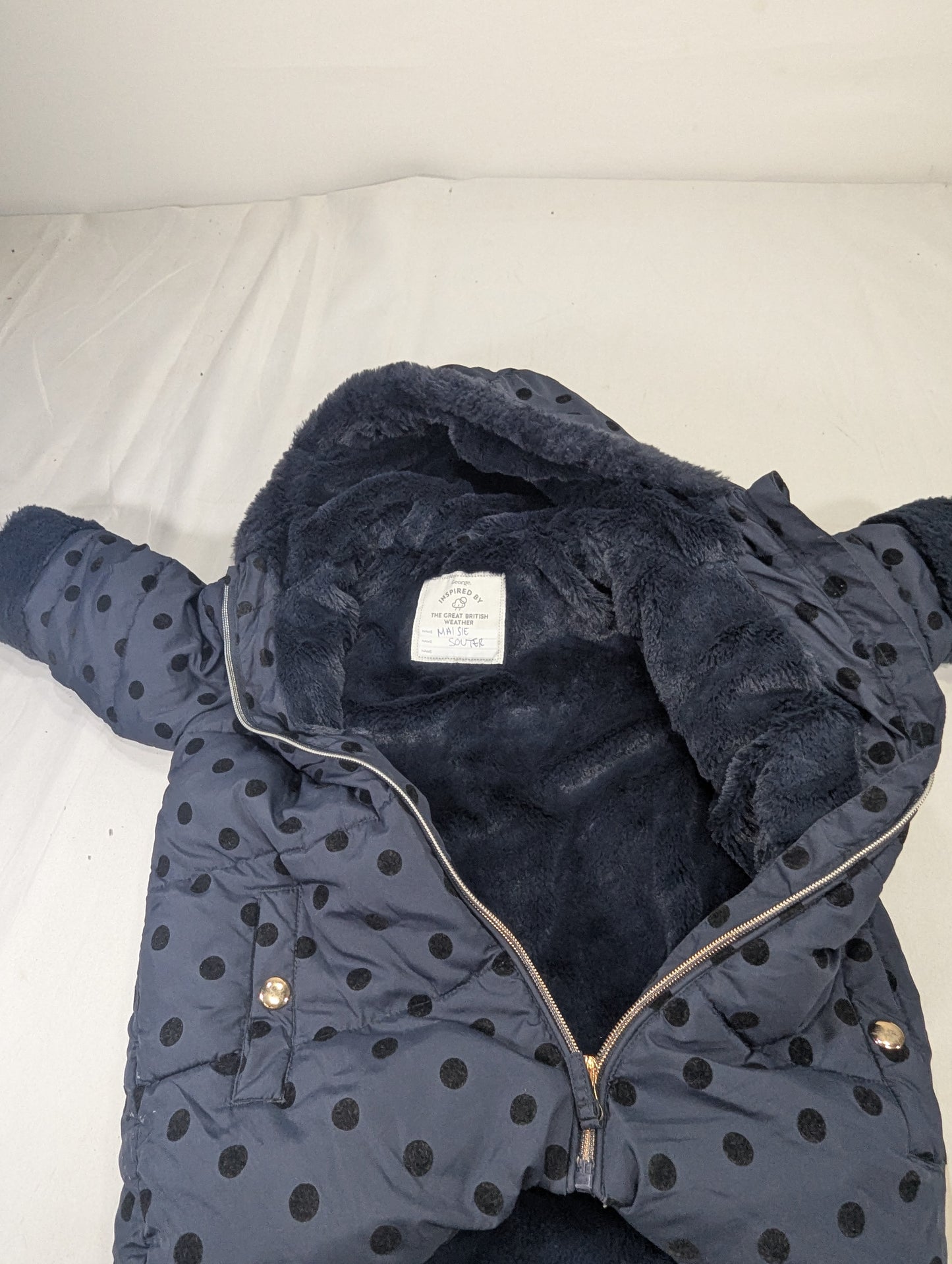 Preloved winter collection , Hoodie, Upper Jackets