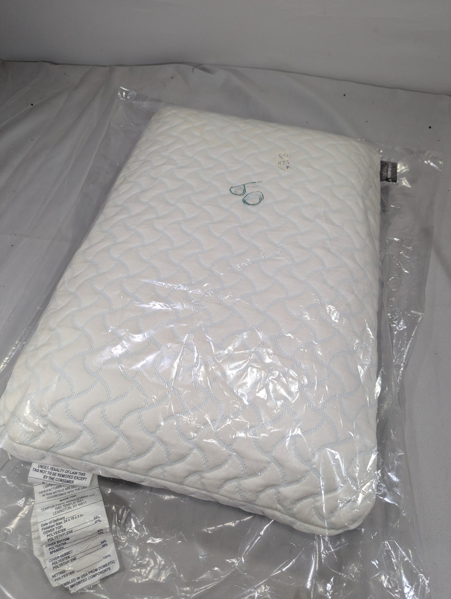 Imported Lot Memory foam Pillow P09