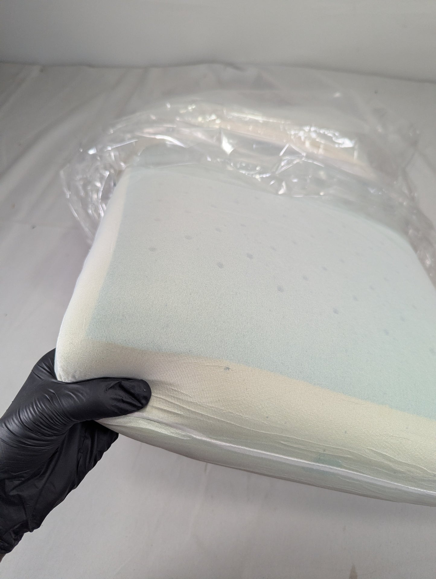 Imported Lot Memory foam Pillow P010