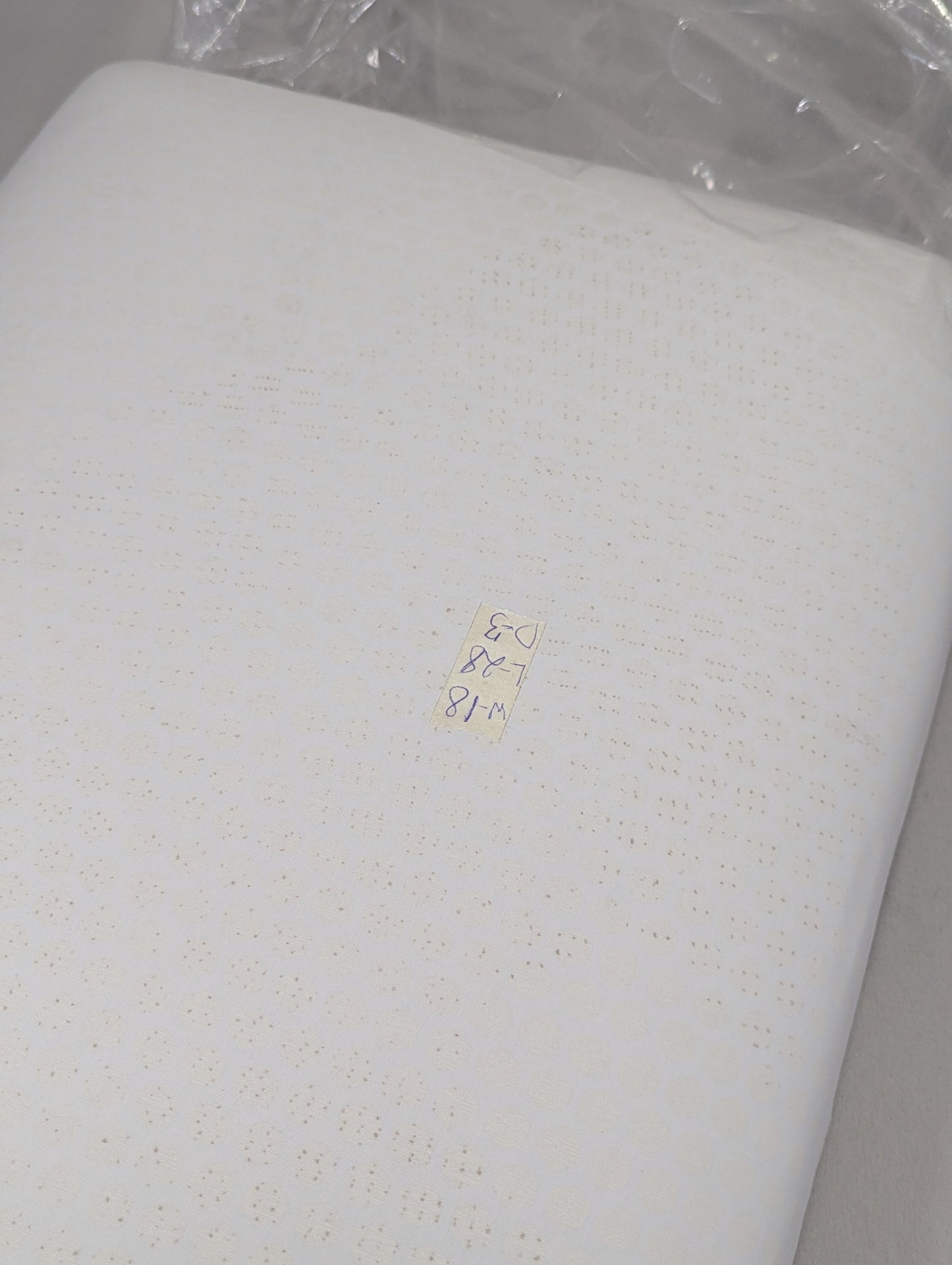 Imported Lot Memory foam Pillow P032