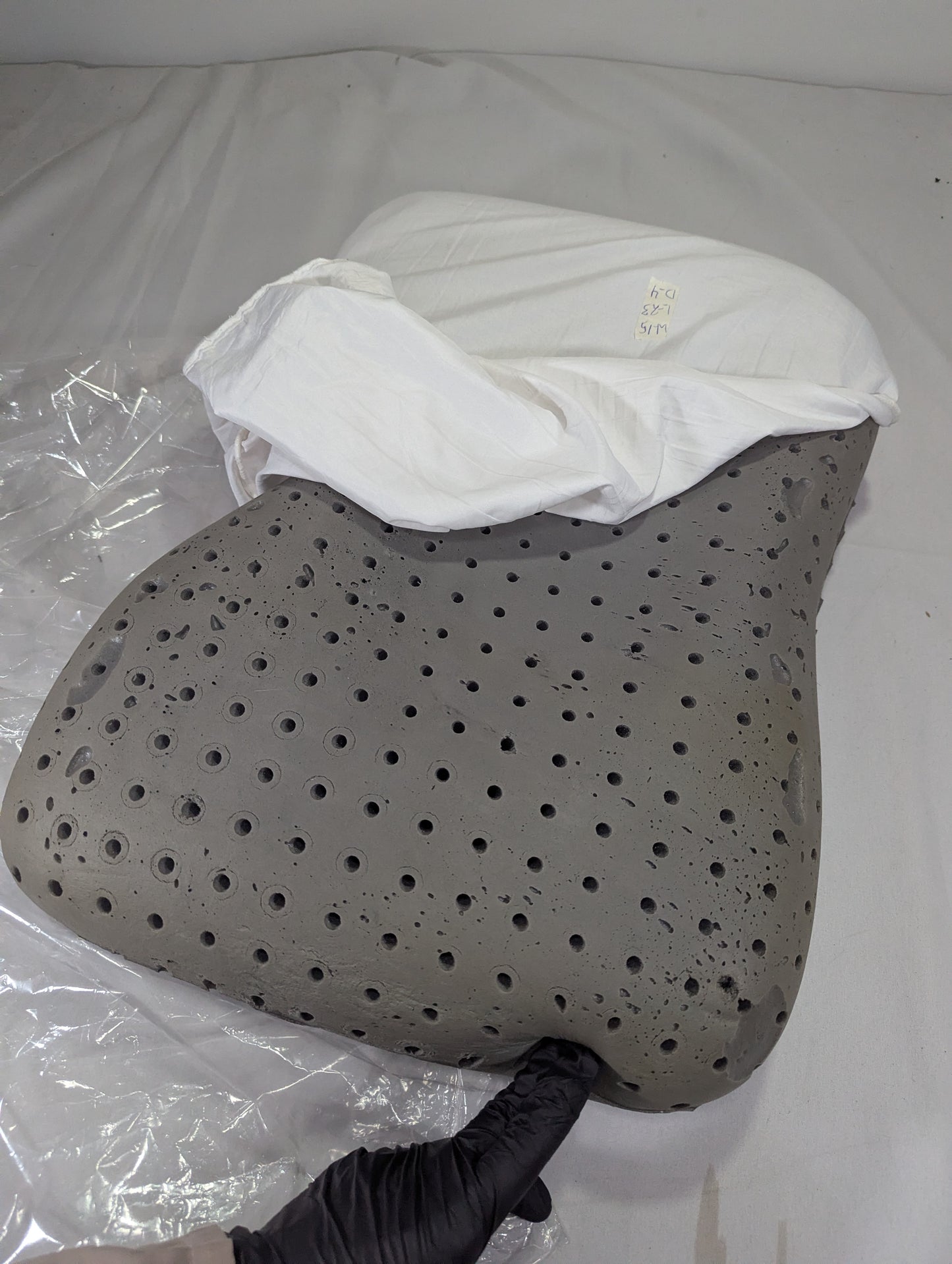Imported Lot Memory foam Pillow P040