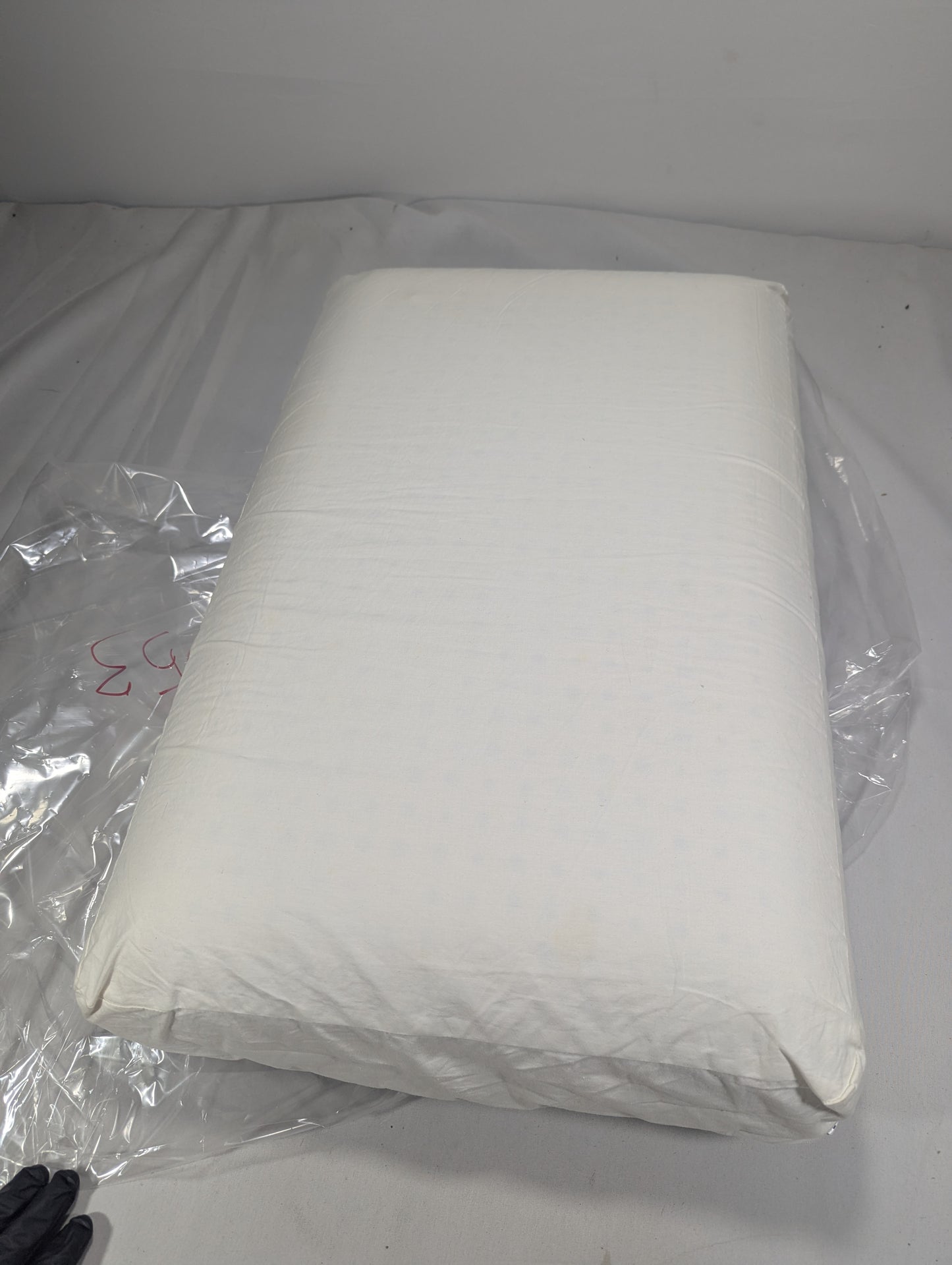 Imported Authentic Memory foam Pillow P053