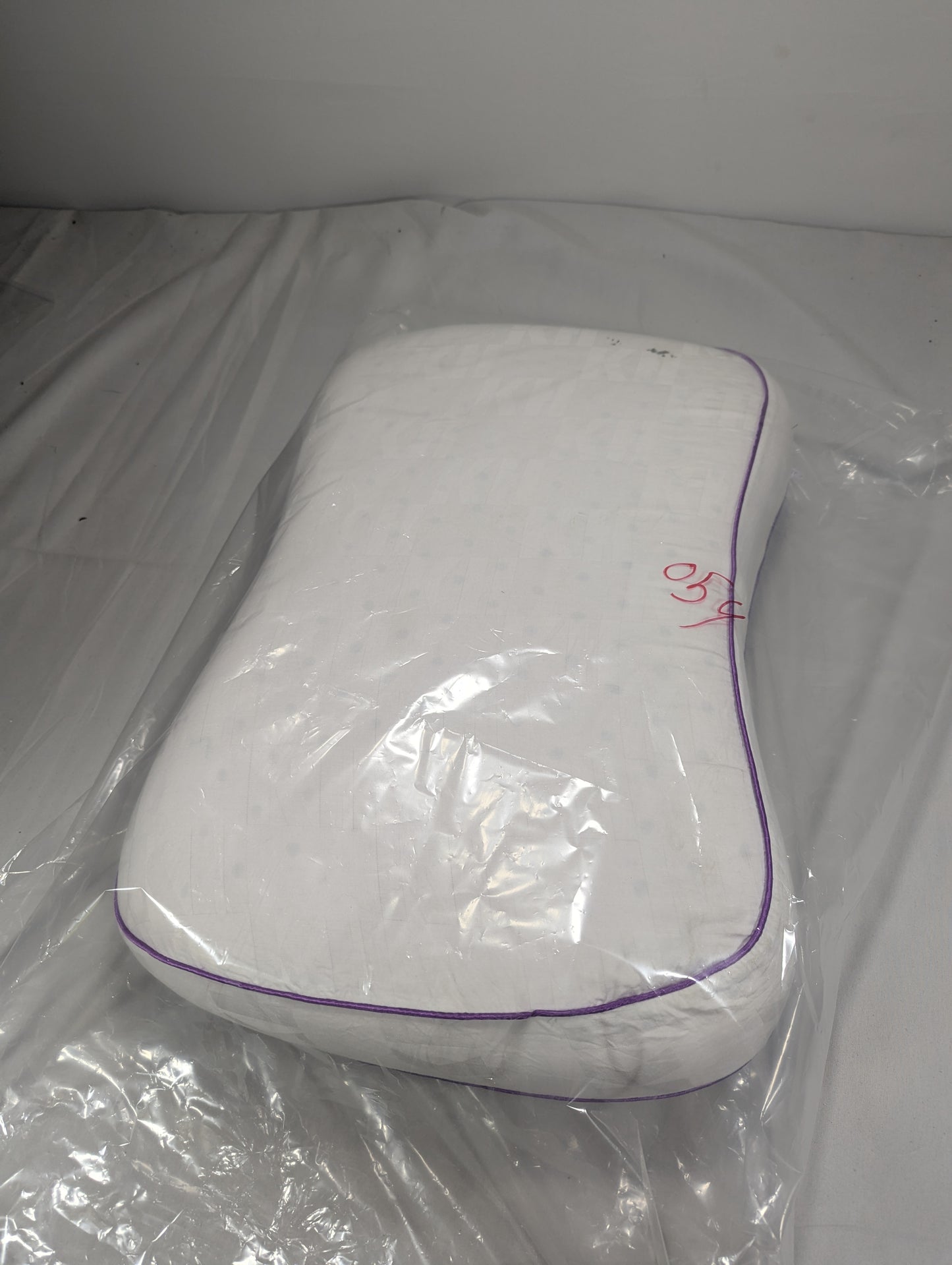 Imported Authentic Memory foam Pillow P054