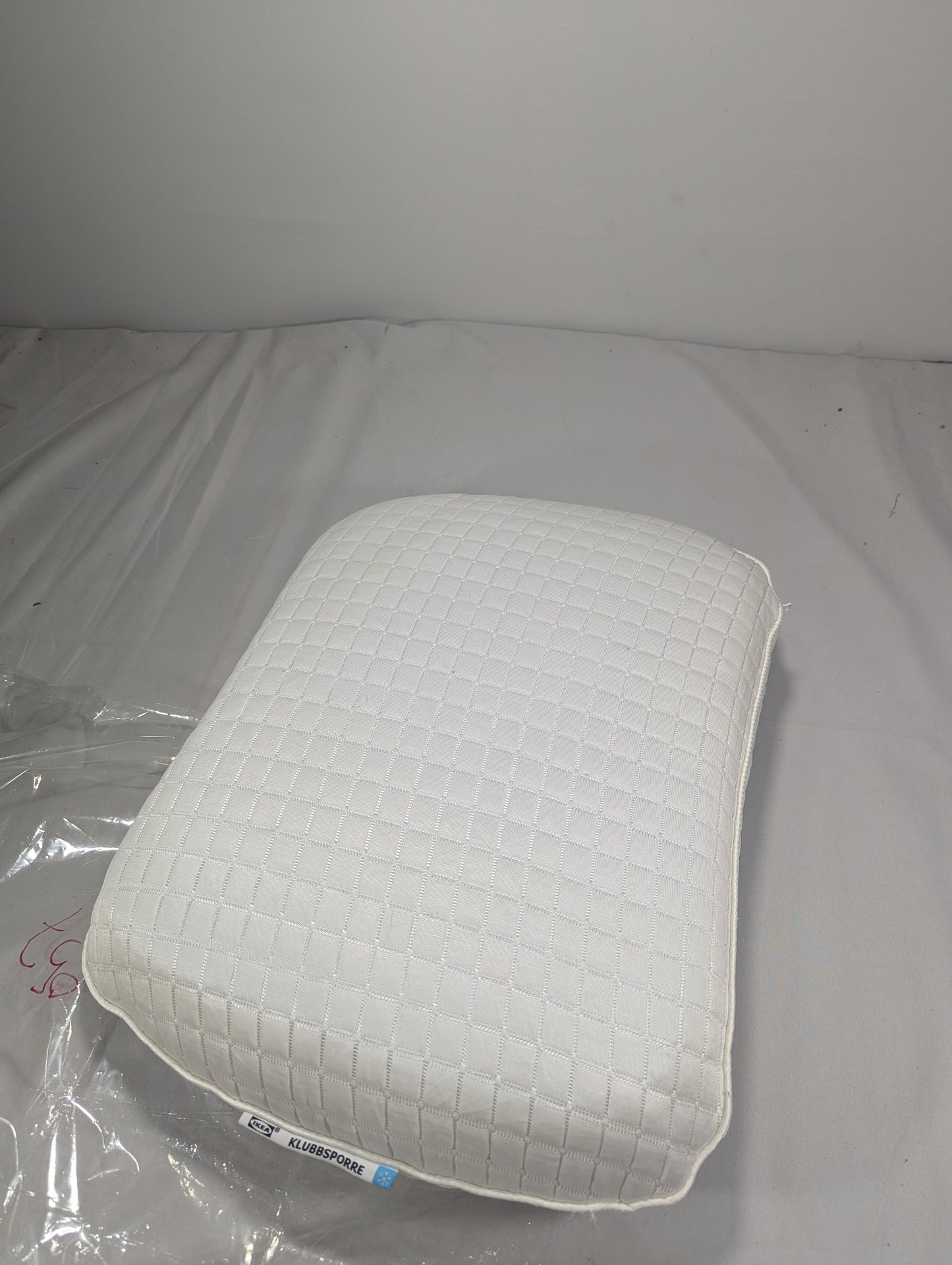 GEL Imported Authentic Memory foam Pillow P057
