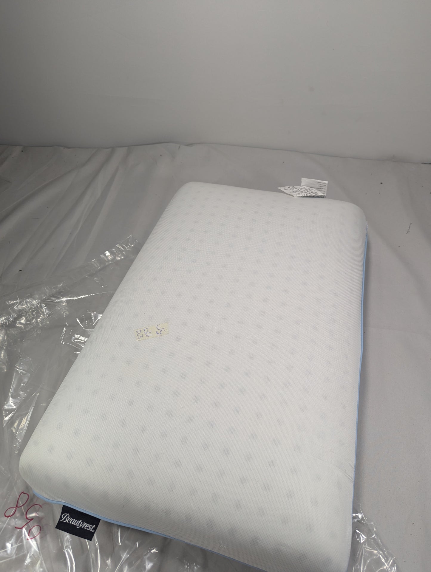 Imported Authentic Memory foam Pillow P058