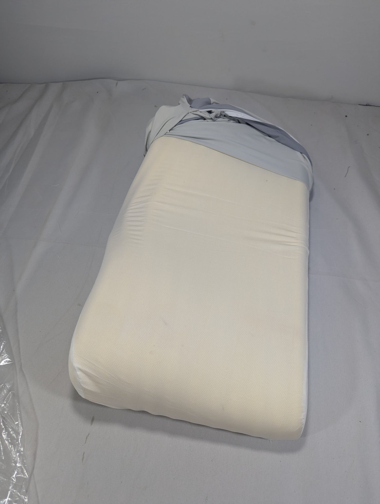 Imported Authentic Memory foam Pillow P065