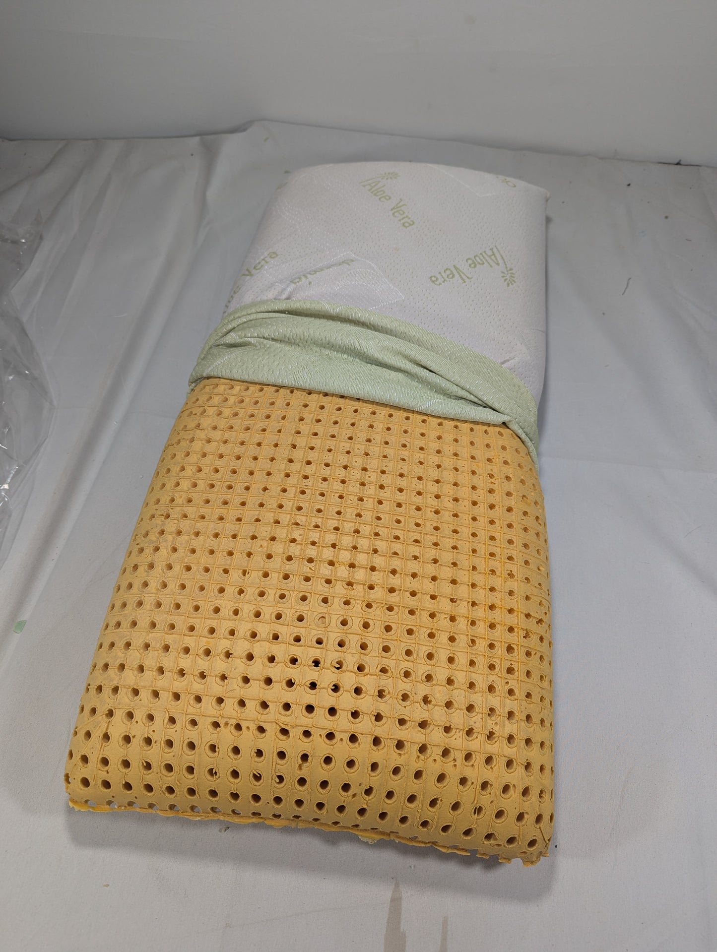 Imported Authentic Memory foam Pillow P067