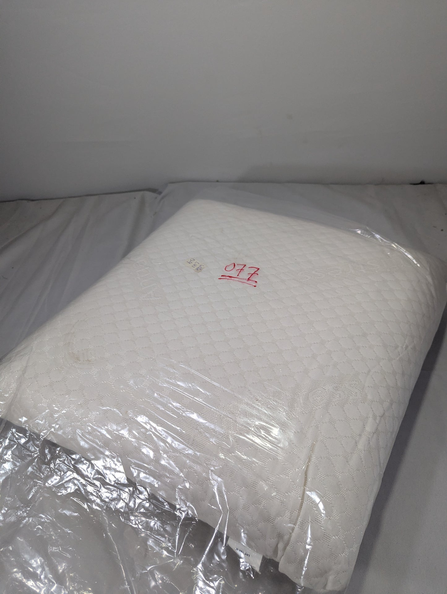 Imported Authentic Memory foam Pillow P077