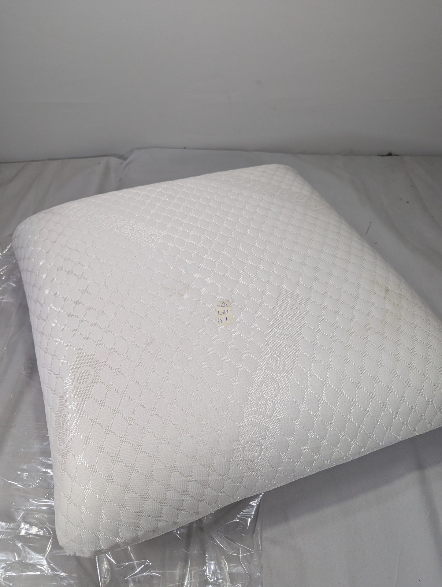 Imported Authentic Memory foam Pillow P077