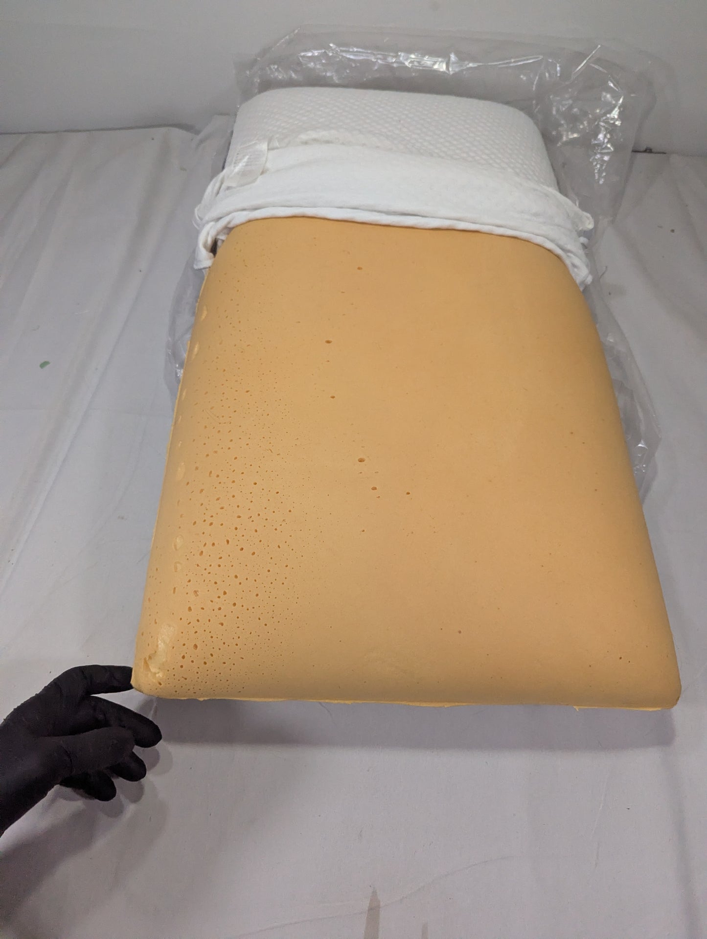 Imported Authentic Memory foam Pillow P079