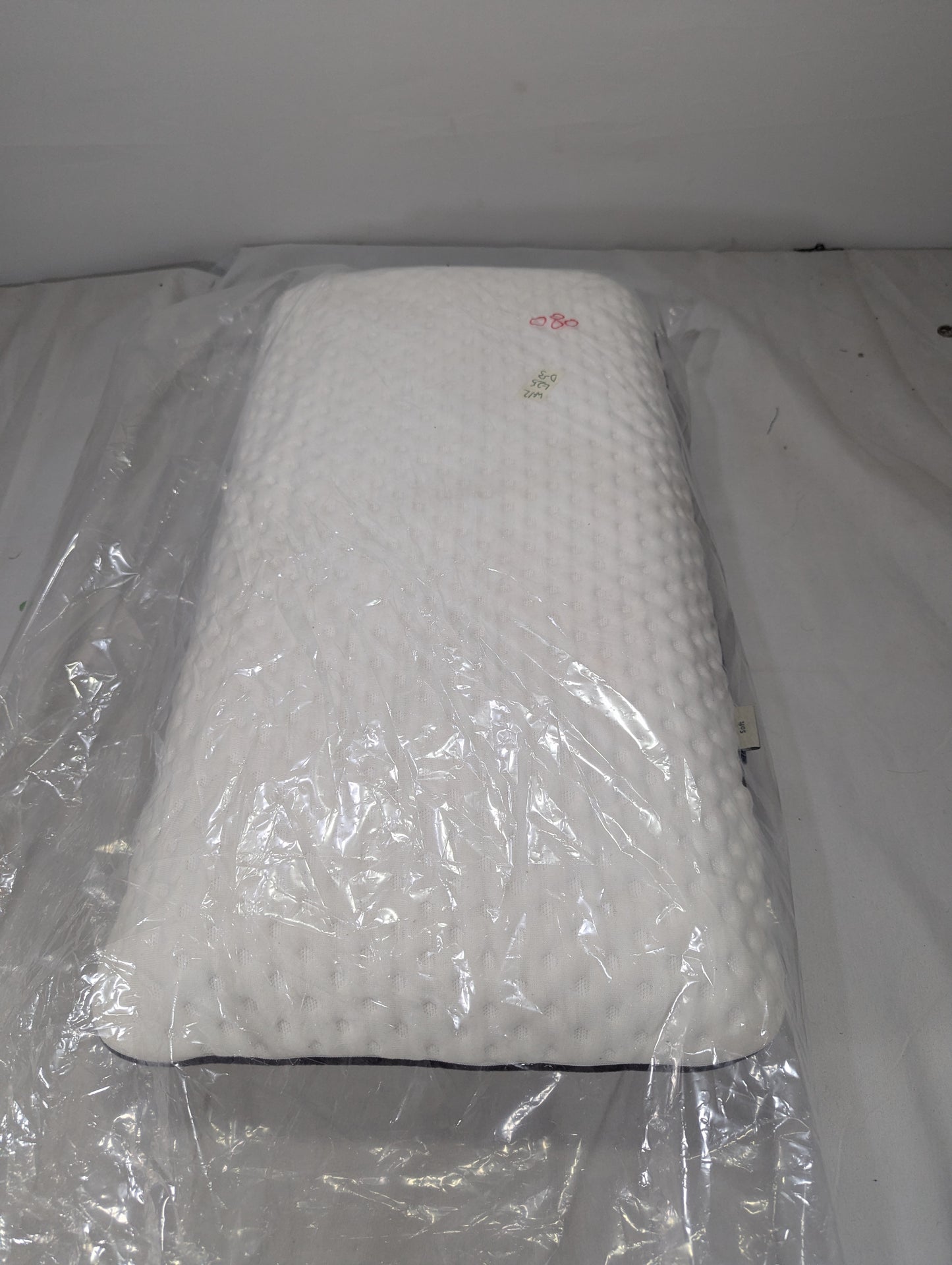Imported Authentic Memory foam Pillow P080