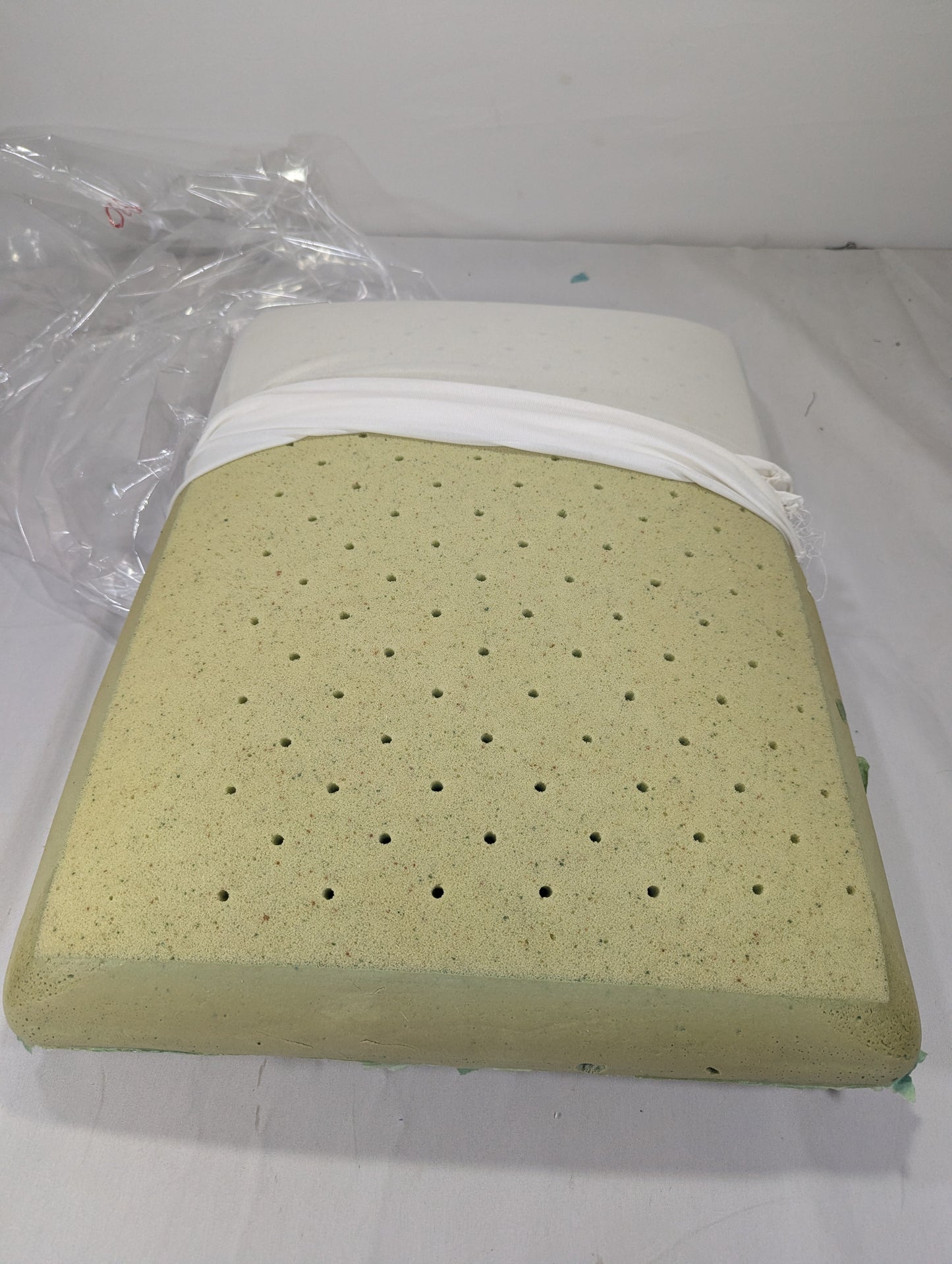 Imported Authentic Memory foam Pillow P086