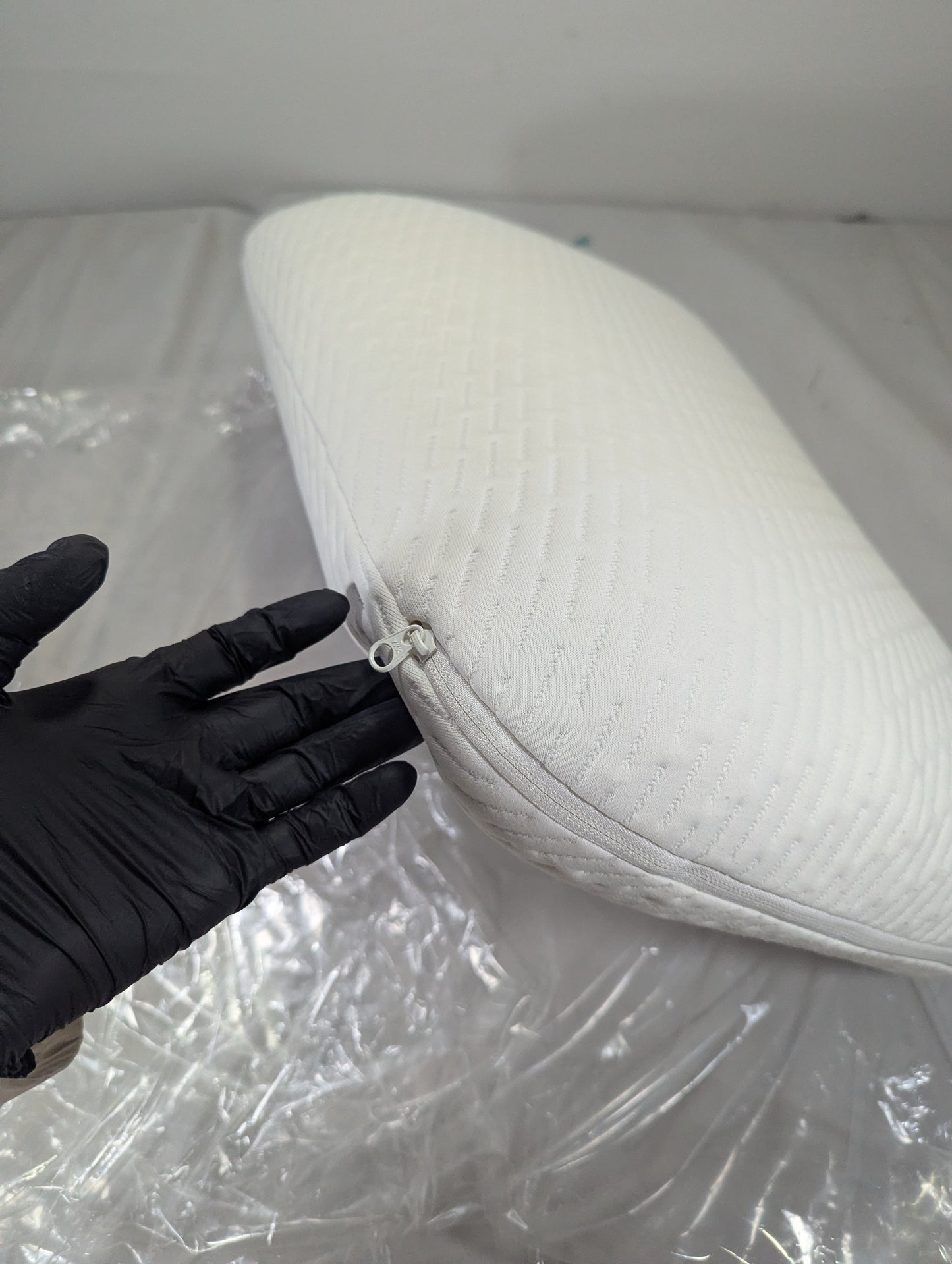 Imported Authentic Memory foam Pillow P087