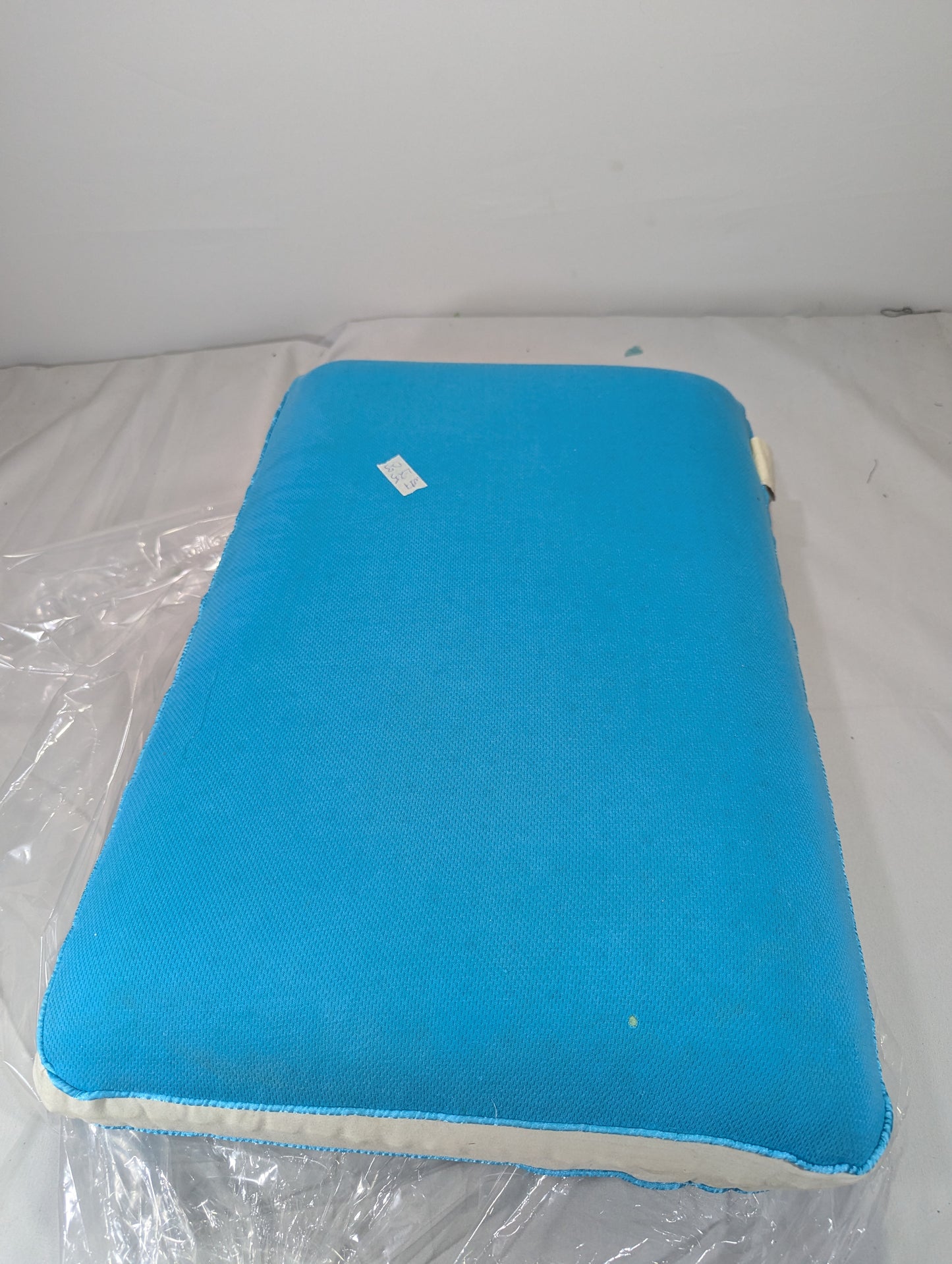 Imported Authentic Memory foam Pillow P088