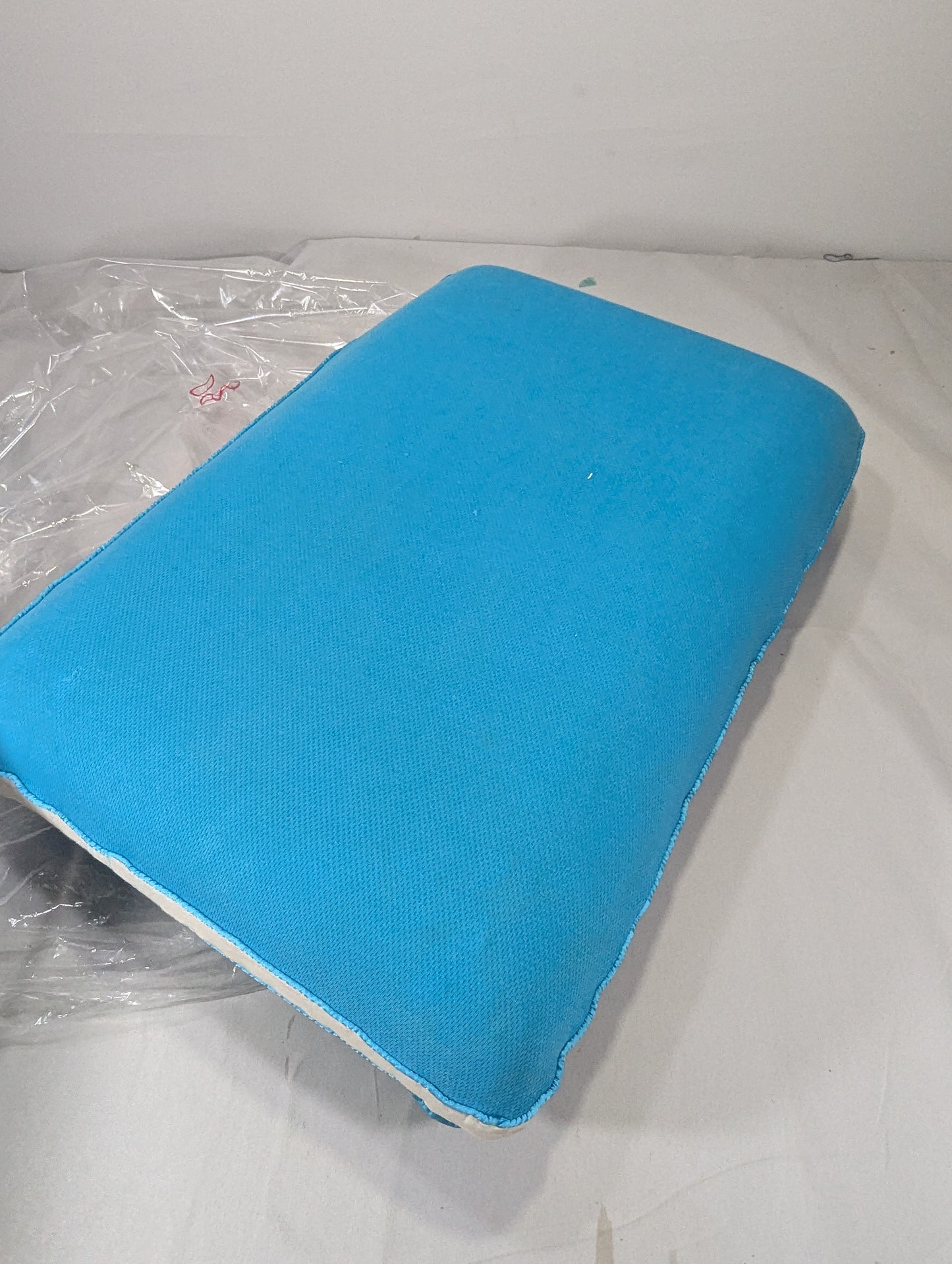 Imported Authentic Memory foam Pillow P088