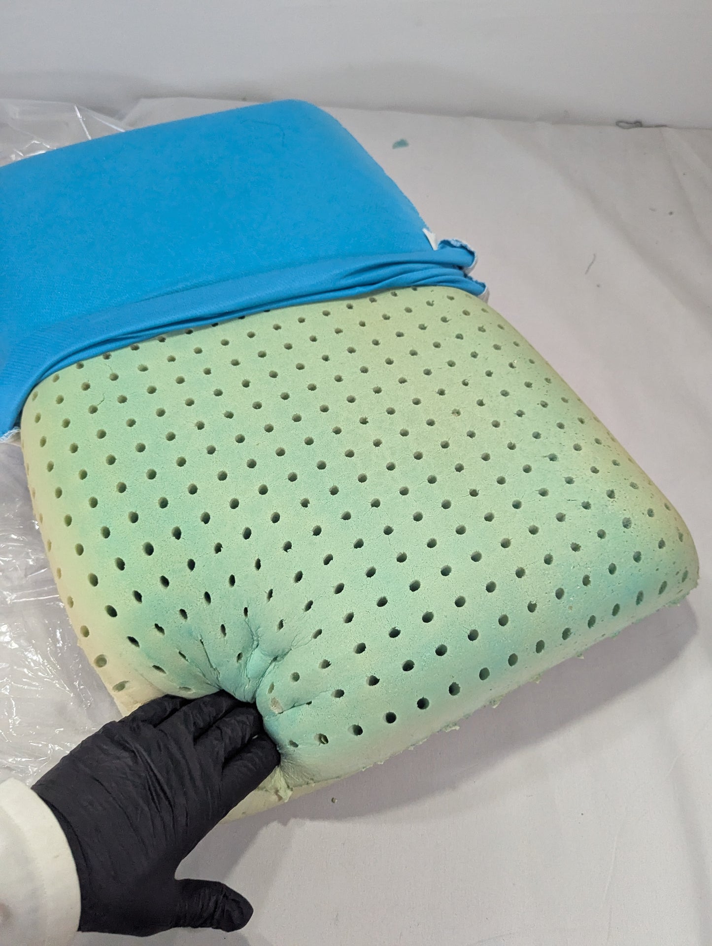 Imported Authentic Memory foam Pillow P088