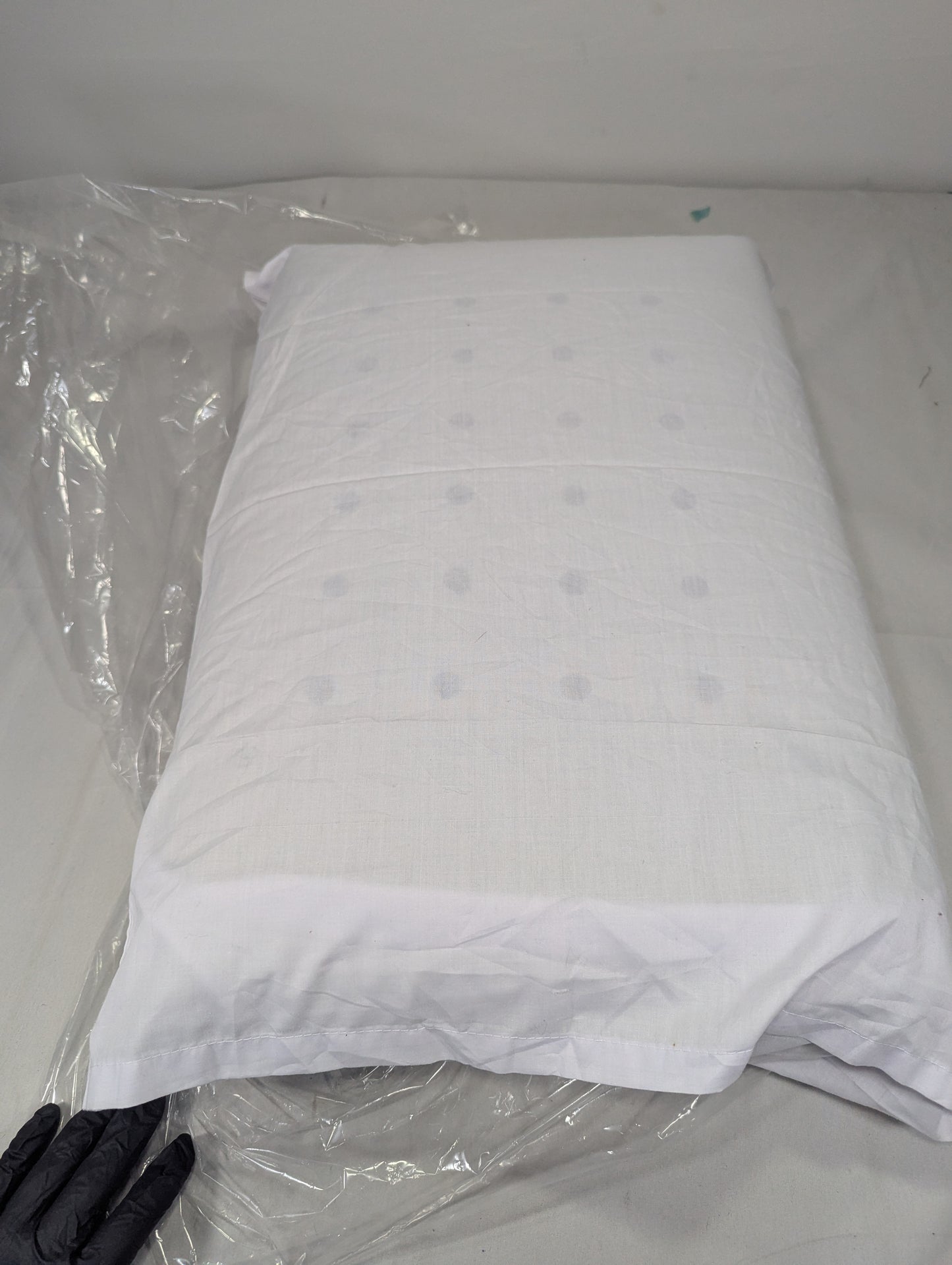 Imported Authentic Memory foam Pillow P094