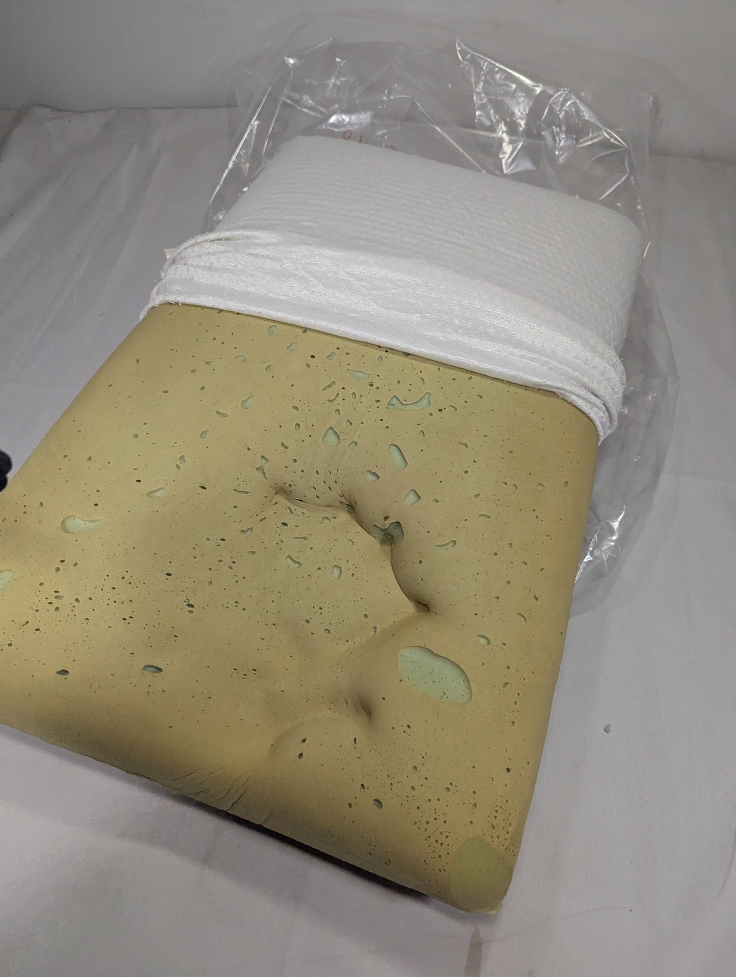 Imported Authentic Memory foam Pillow P098