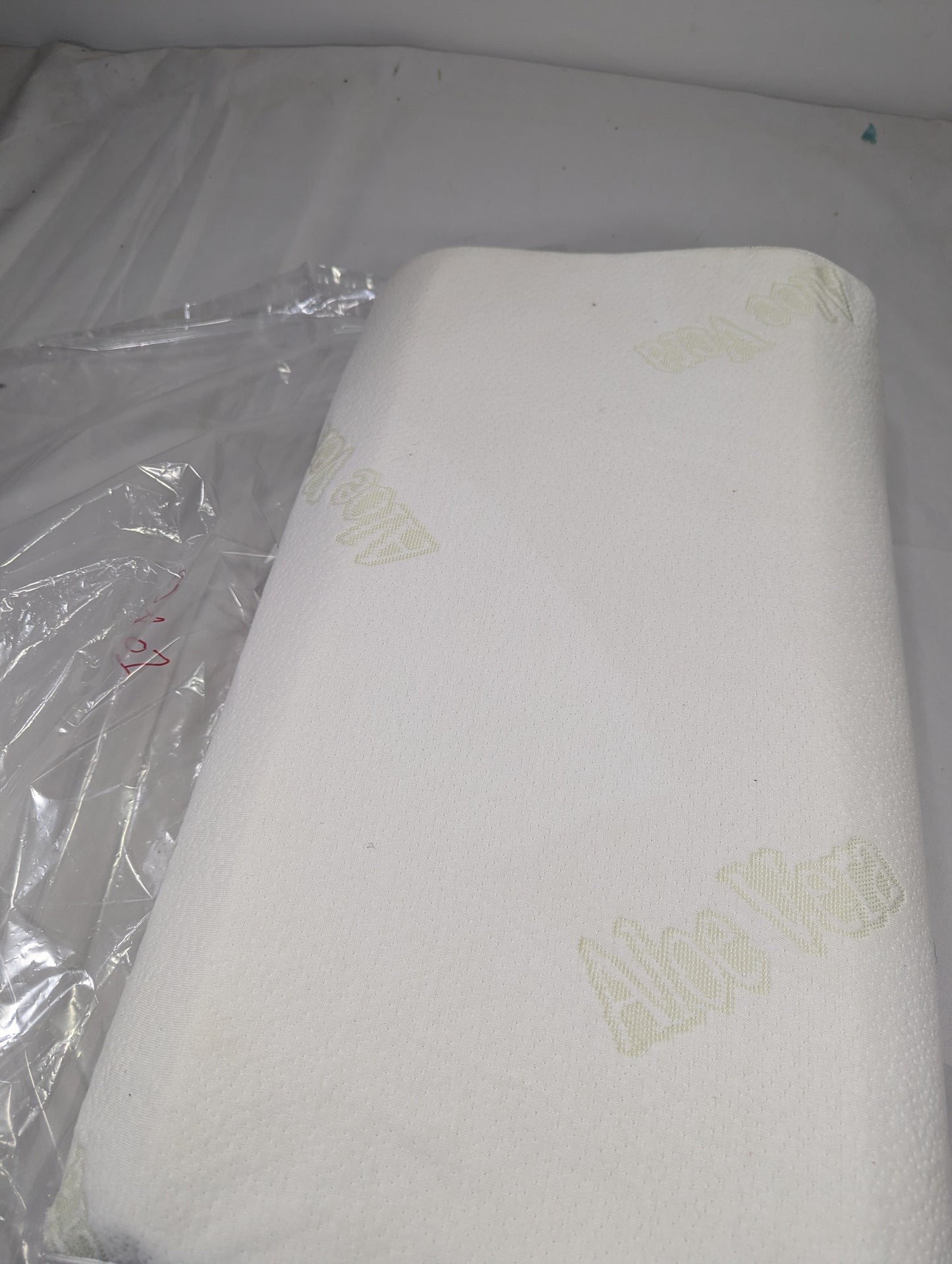 Imported Authentic Memory foam Pillow P0101