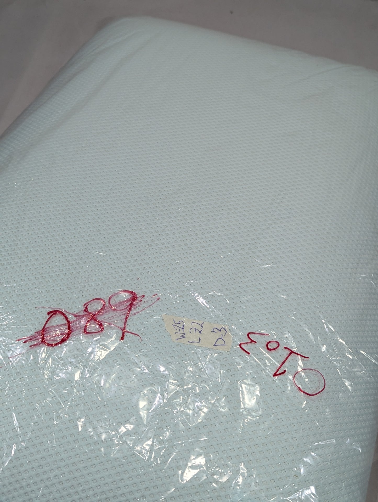 Imported Authentic Memory foam Pillow P0103