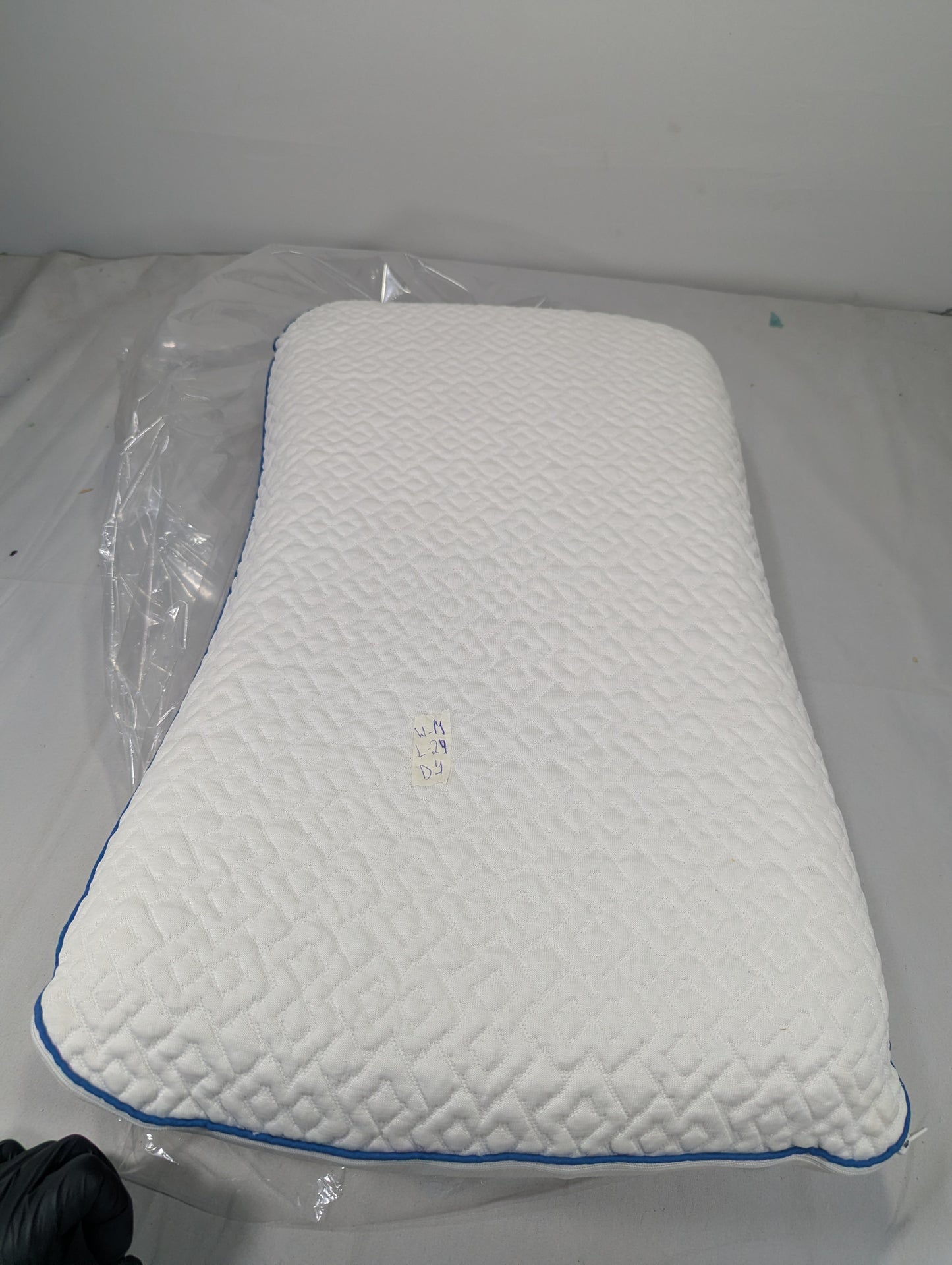 GEL Imported Authentic Memory foam Pillow P0105
