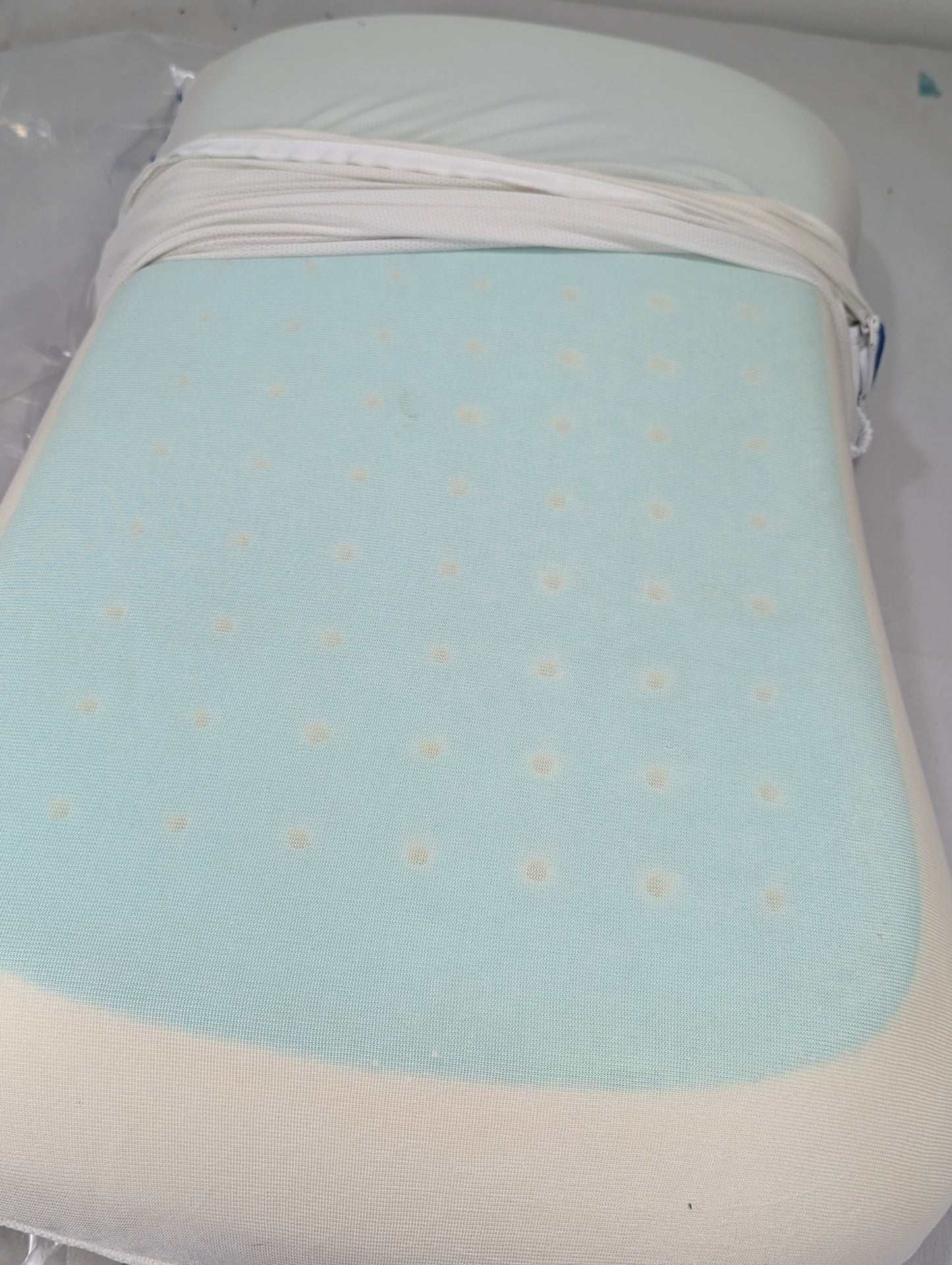 GEL Imported Authentic Memory foam Pillow P0105