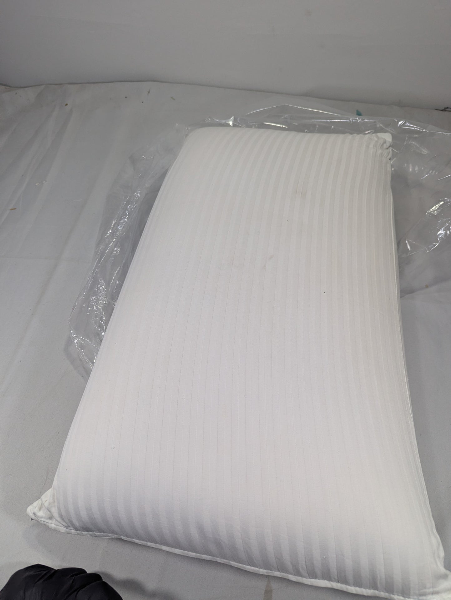 Imported Authentic Memory foam Pillow P0106