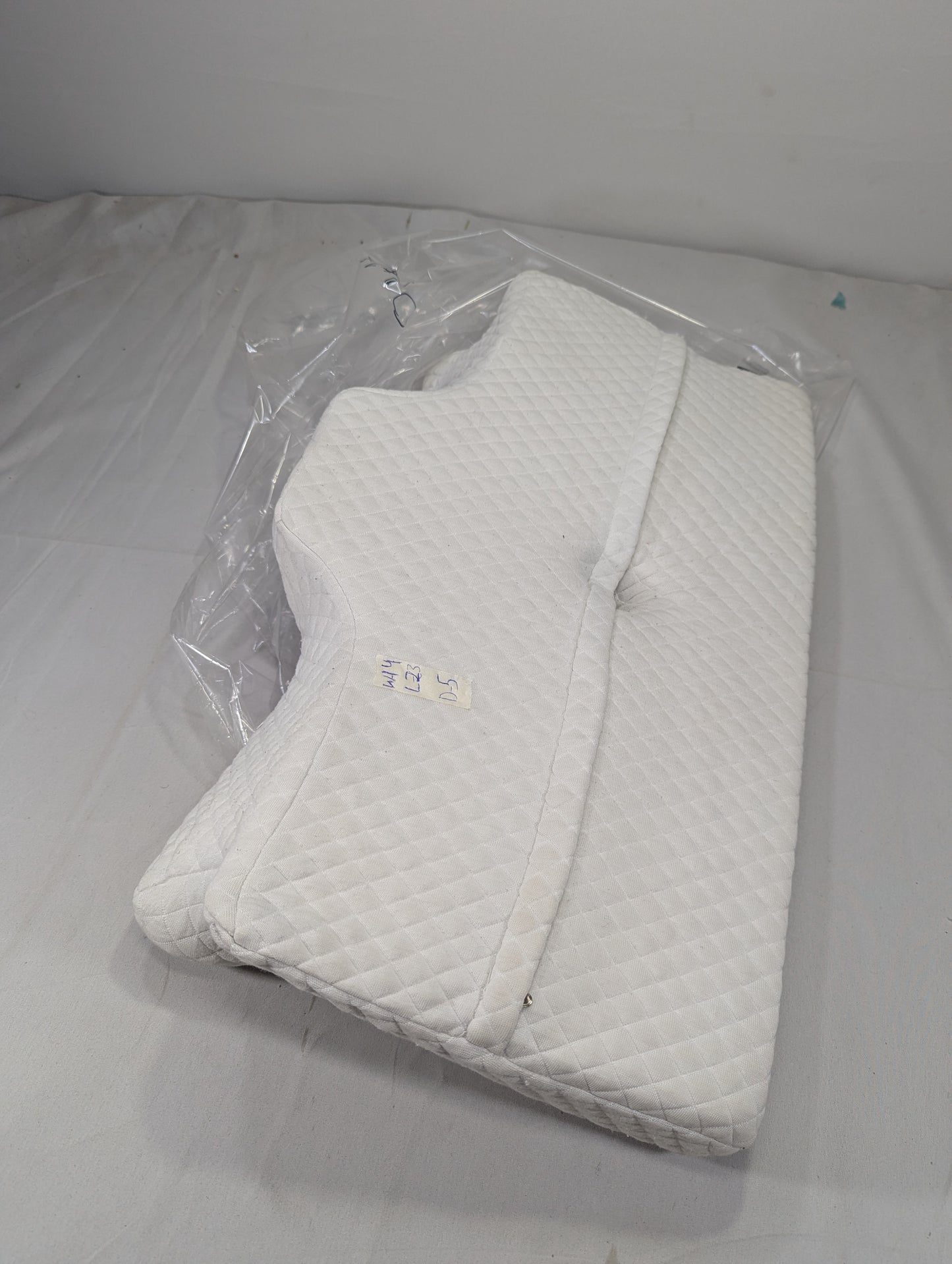 Imported Authentic Memory foam Pillow P0115