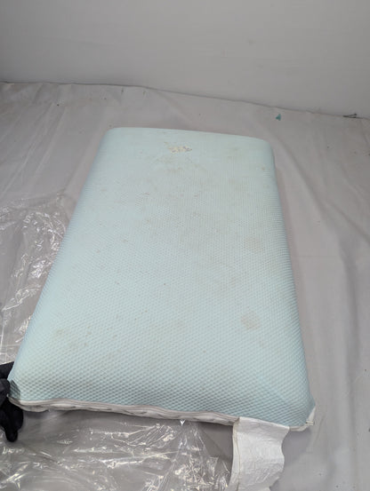 Imported Authentic Memory foam Pillow P0116