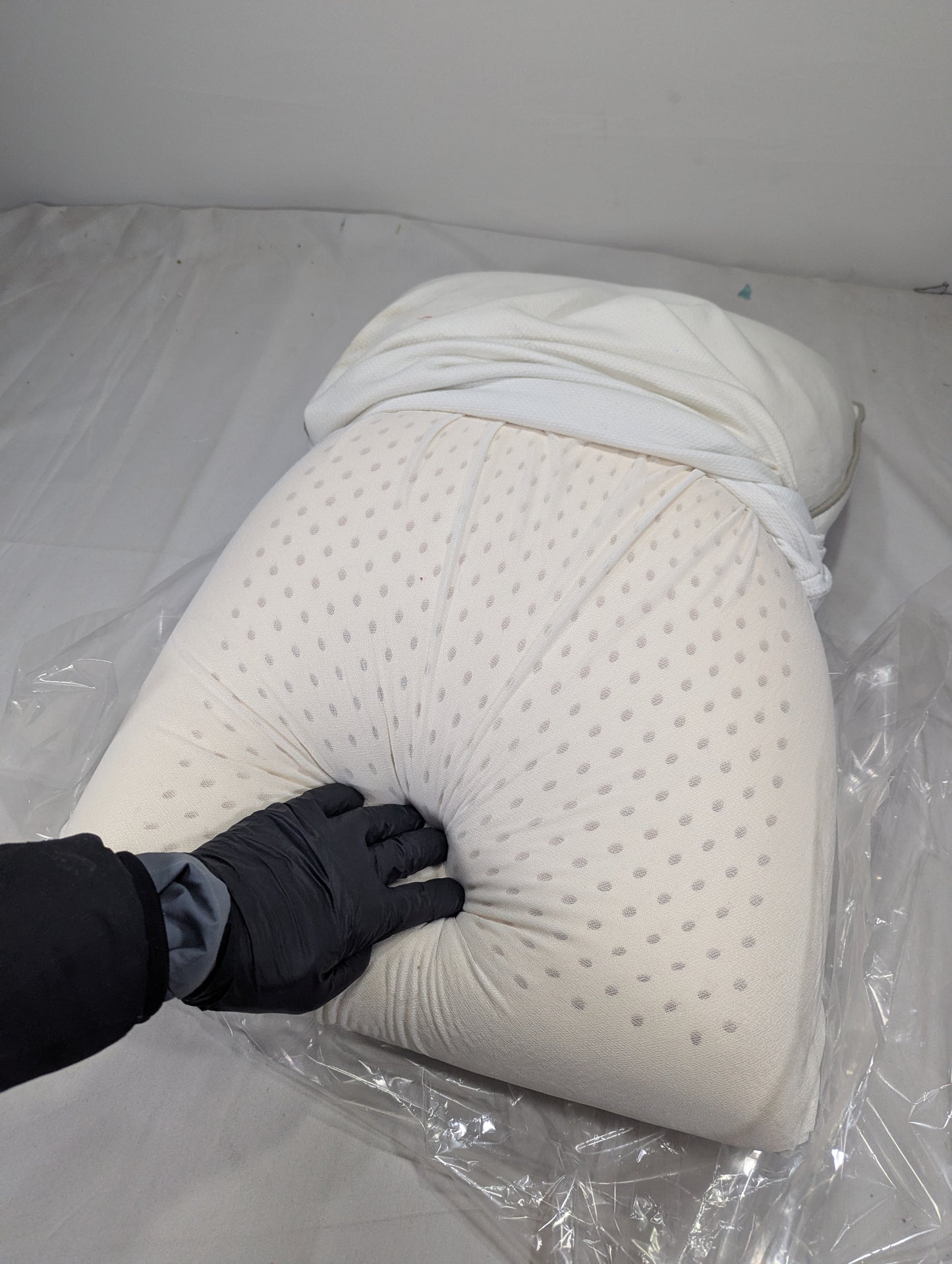 LATEX Imported Authentic Memory foam Pillow P0118