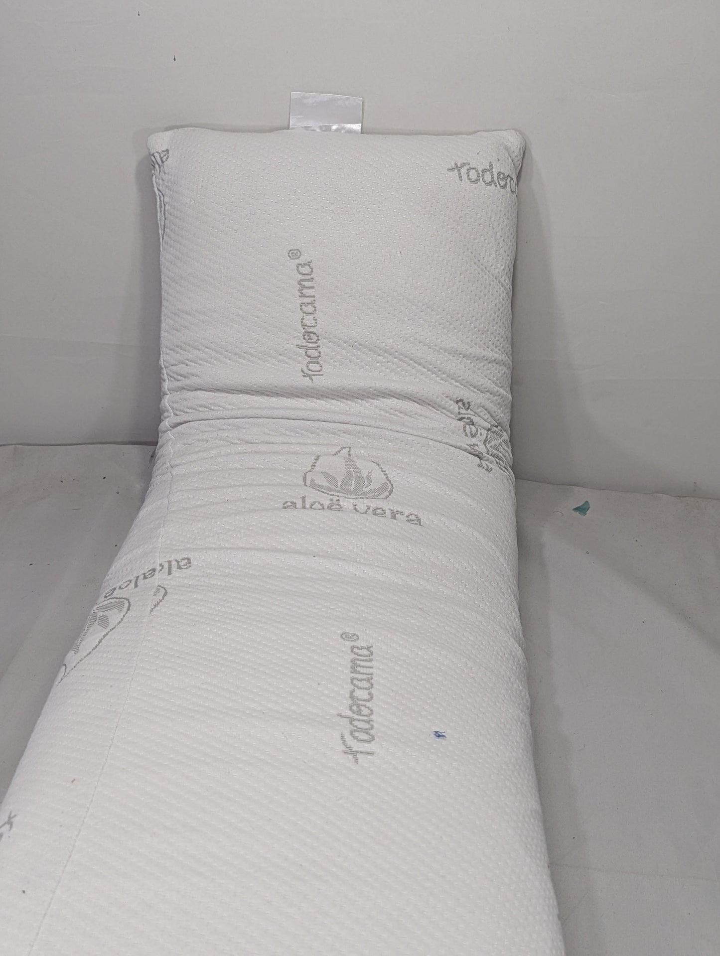 DOUBLE BED Imported Authentic Memory foam Pillow P0121