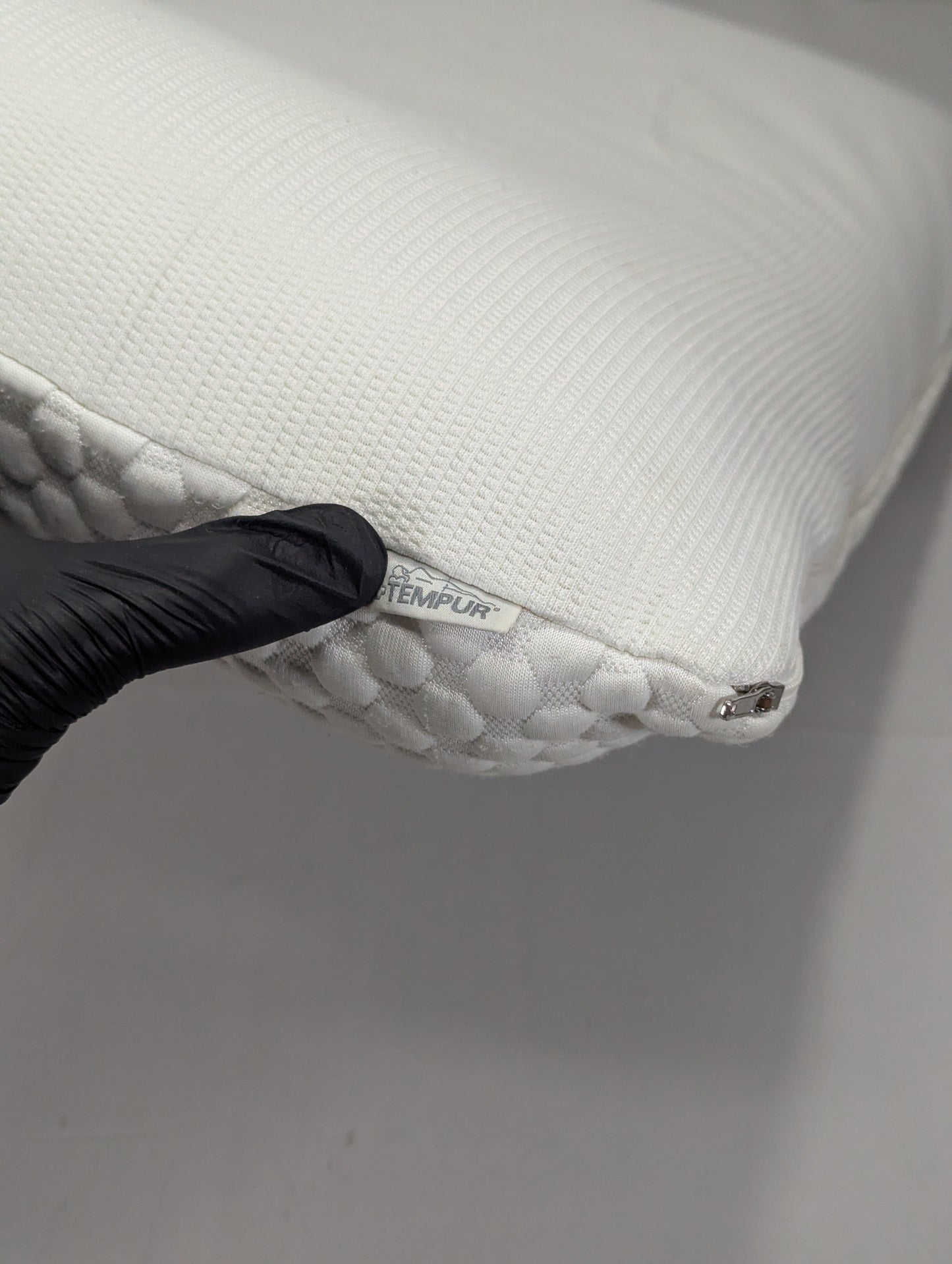 Imported Authentic Memory foam Pillow P0134