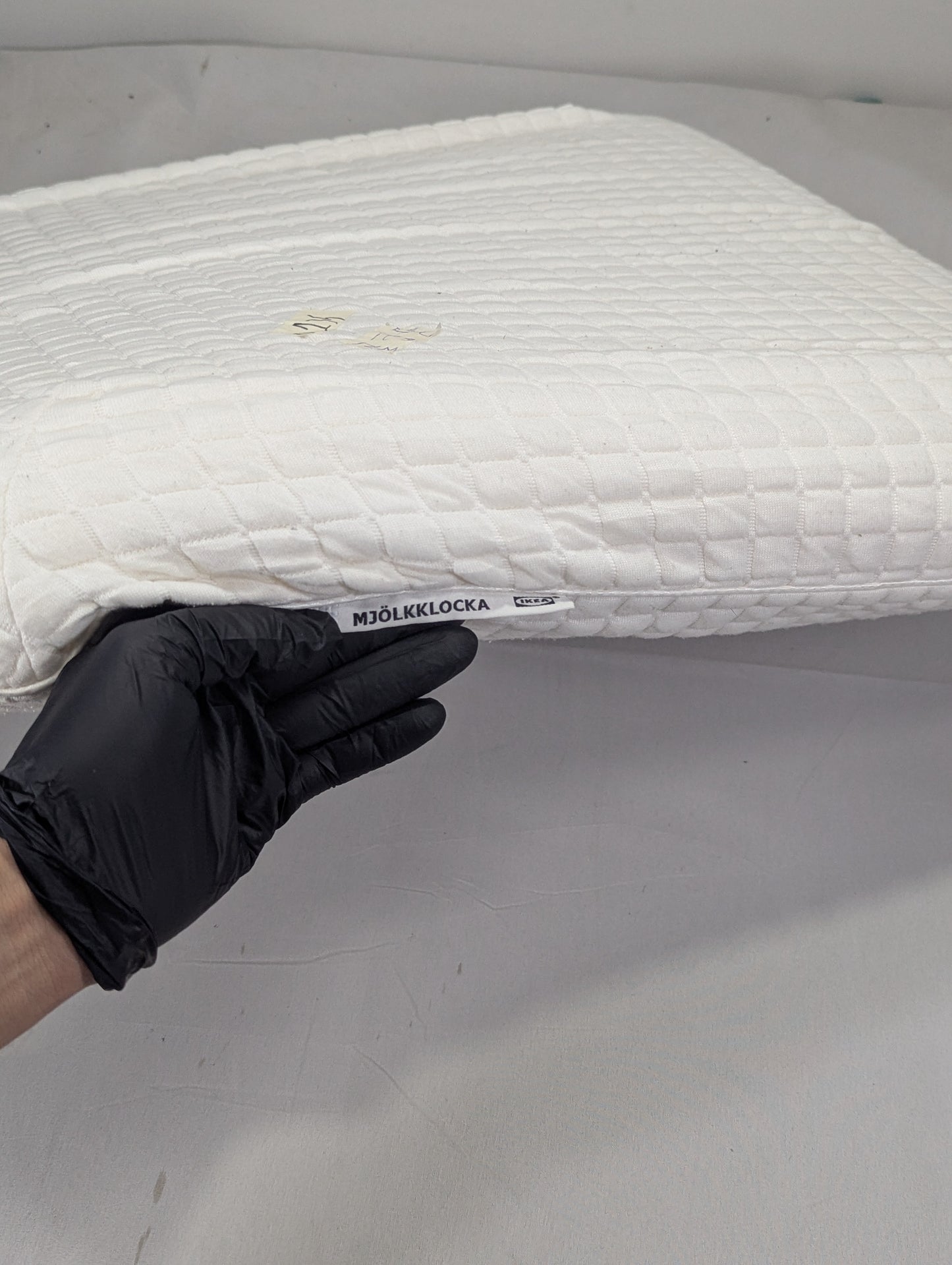 Imported Authentic Memory foam Pillow P0135