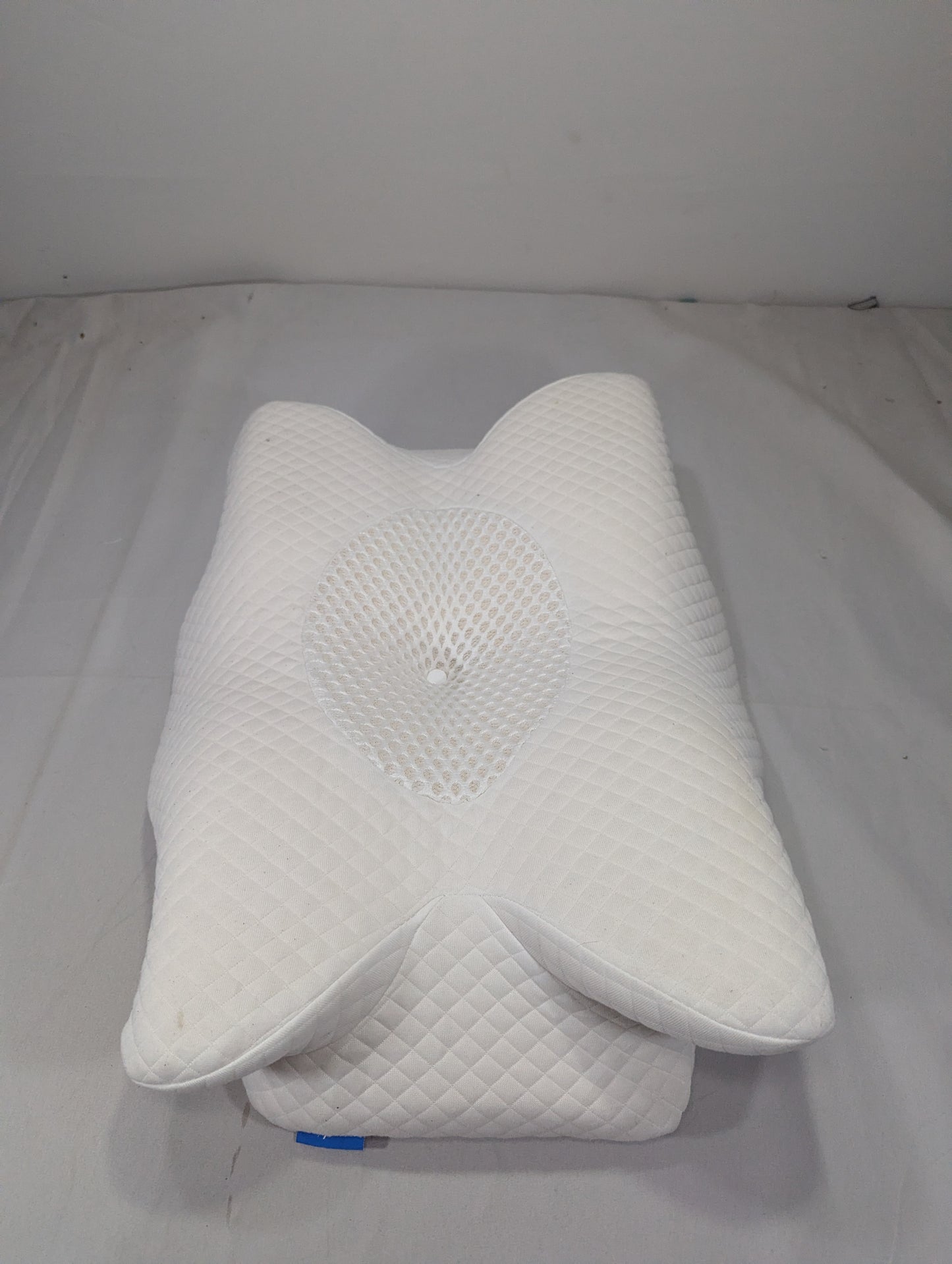 Imported Authentic Memory foam Pillow P0139