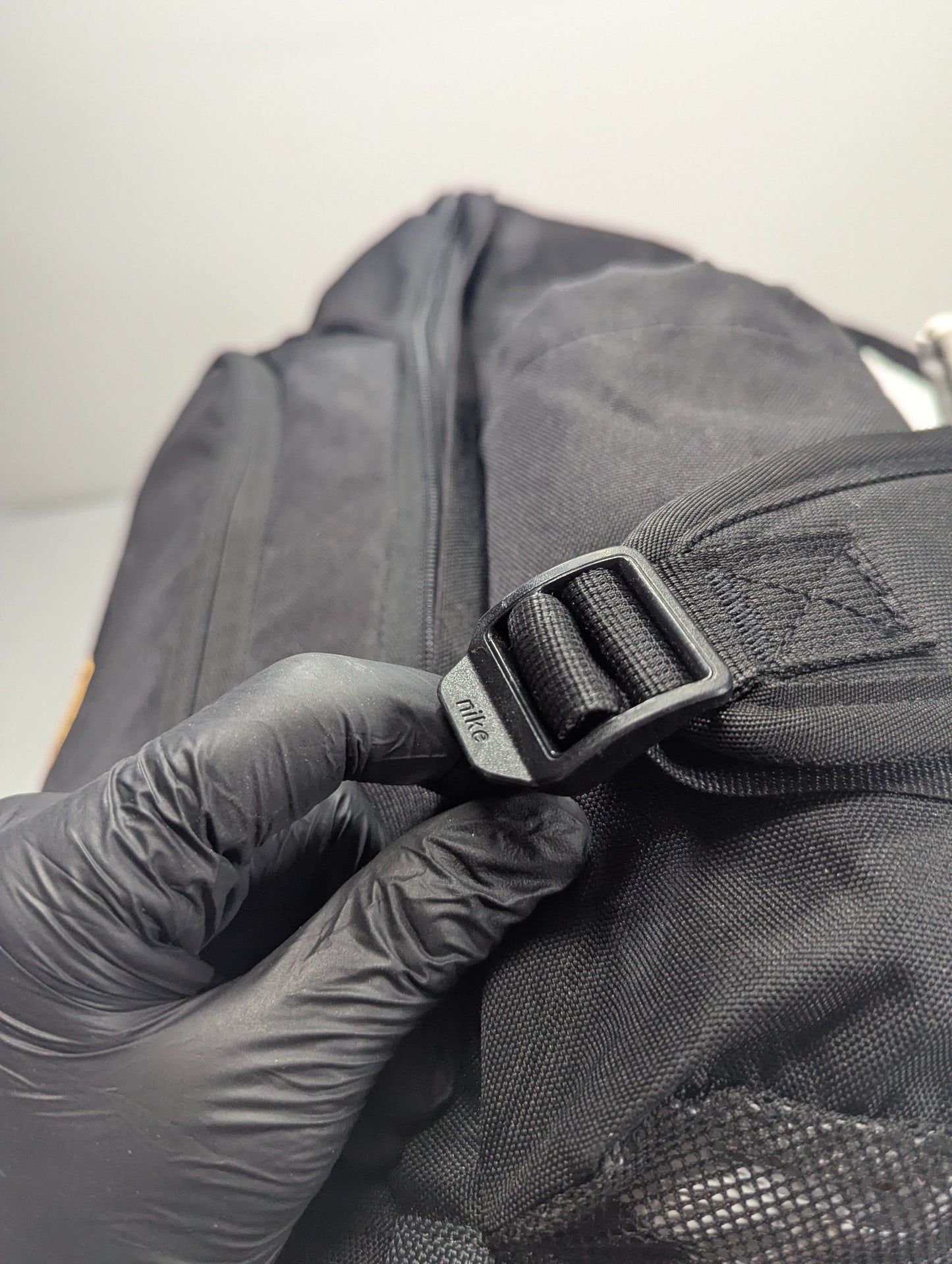 Nike Title will update soon