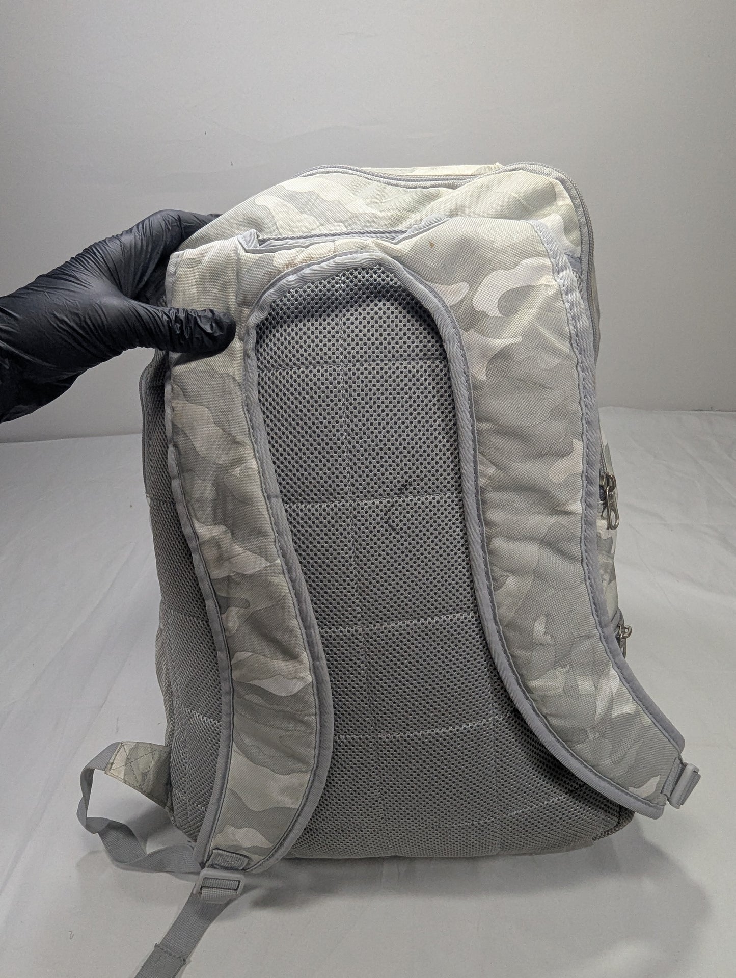 NIKE Title will update soon