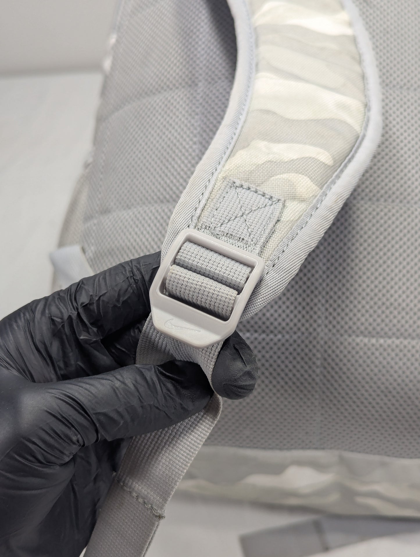 NIKE Title will update soon